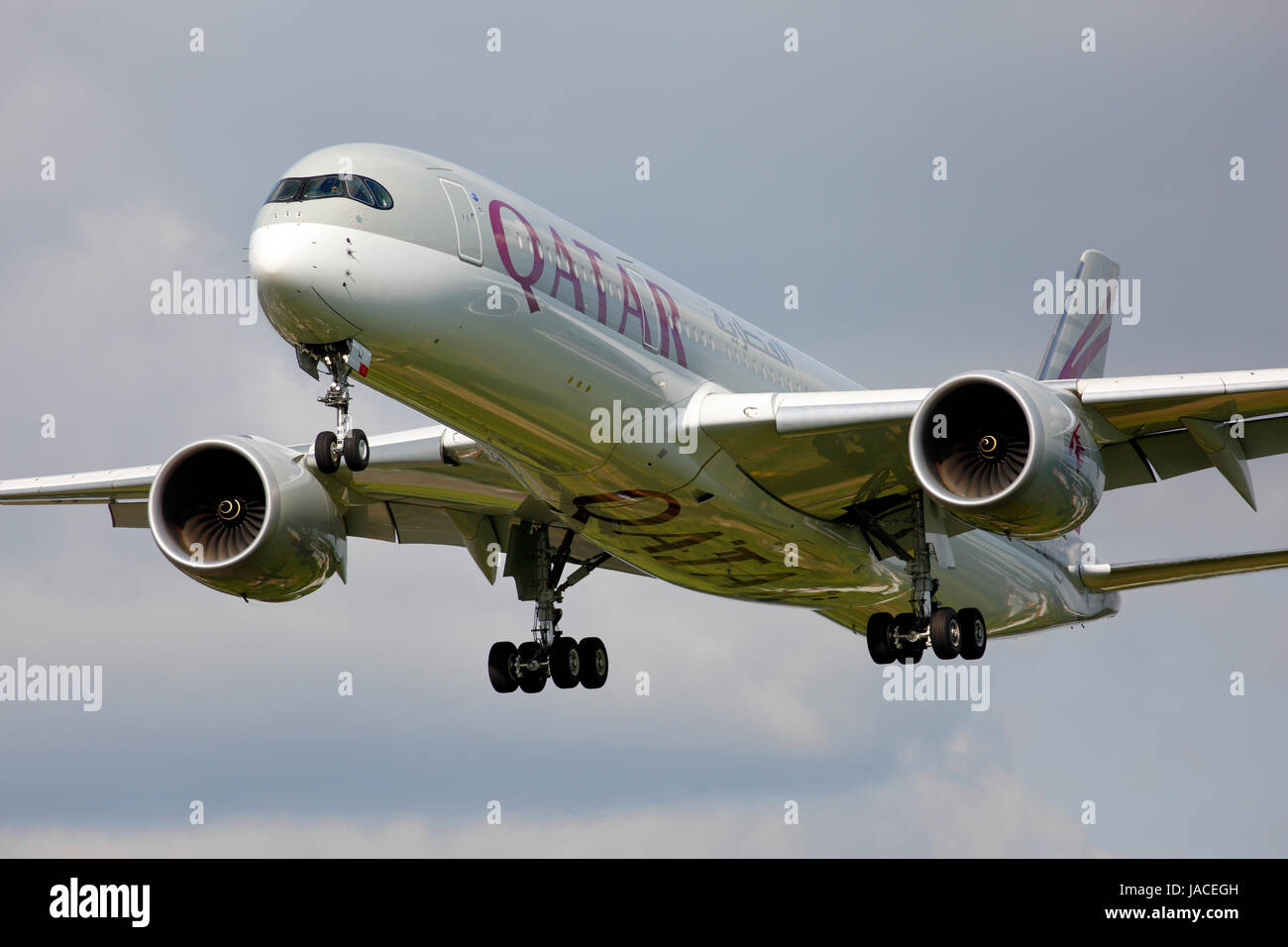 A7-ALI Qatar Airways Airbus A350-900 CN-021 Foto Stock