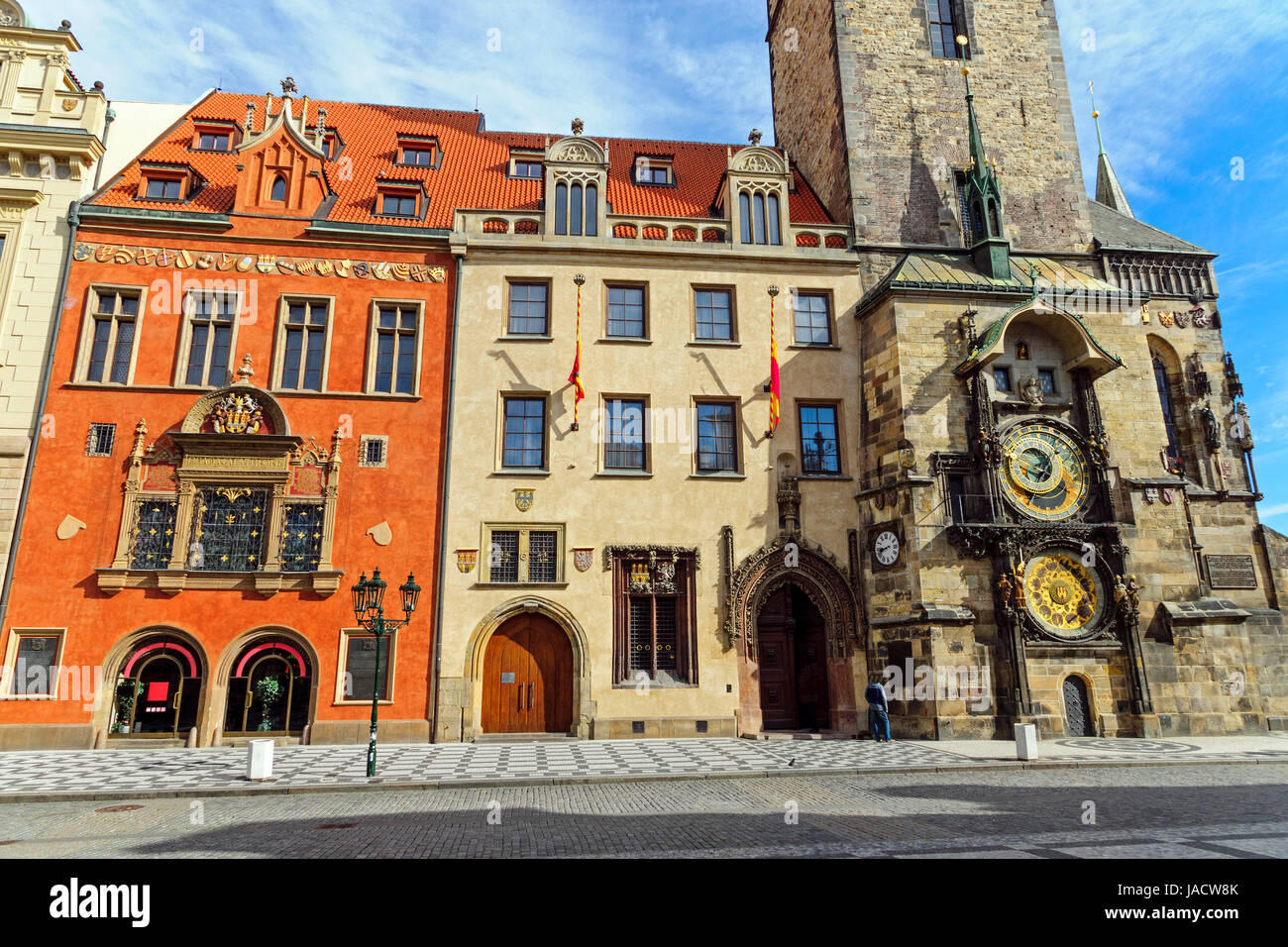 L'orologio astronomico e di edifici storici di Praga Foto Stock