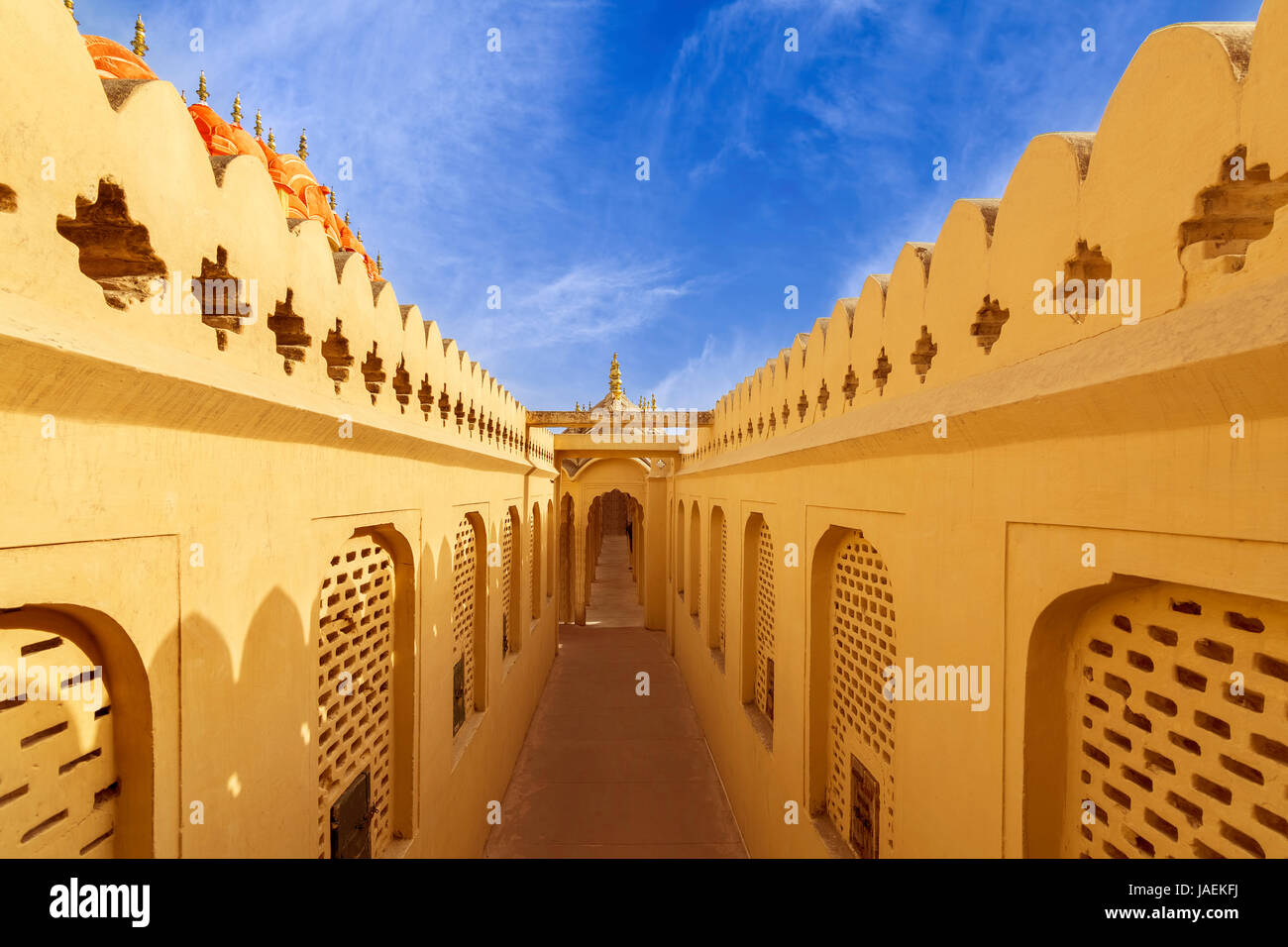 Corridoi di Hawa Mahal Palace (Palazzo dei venti), Jaipur, Rajasthan Foto Stock