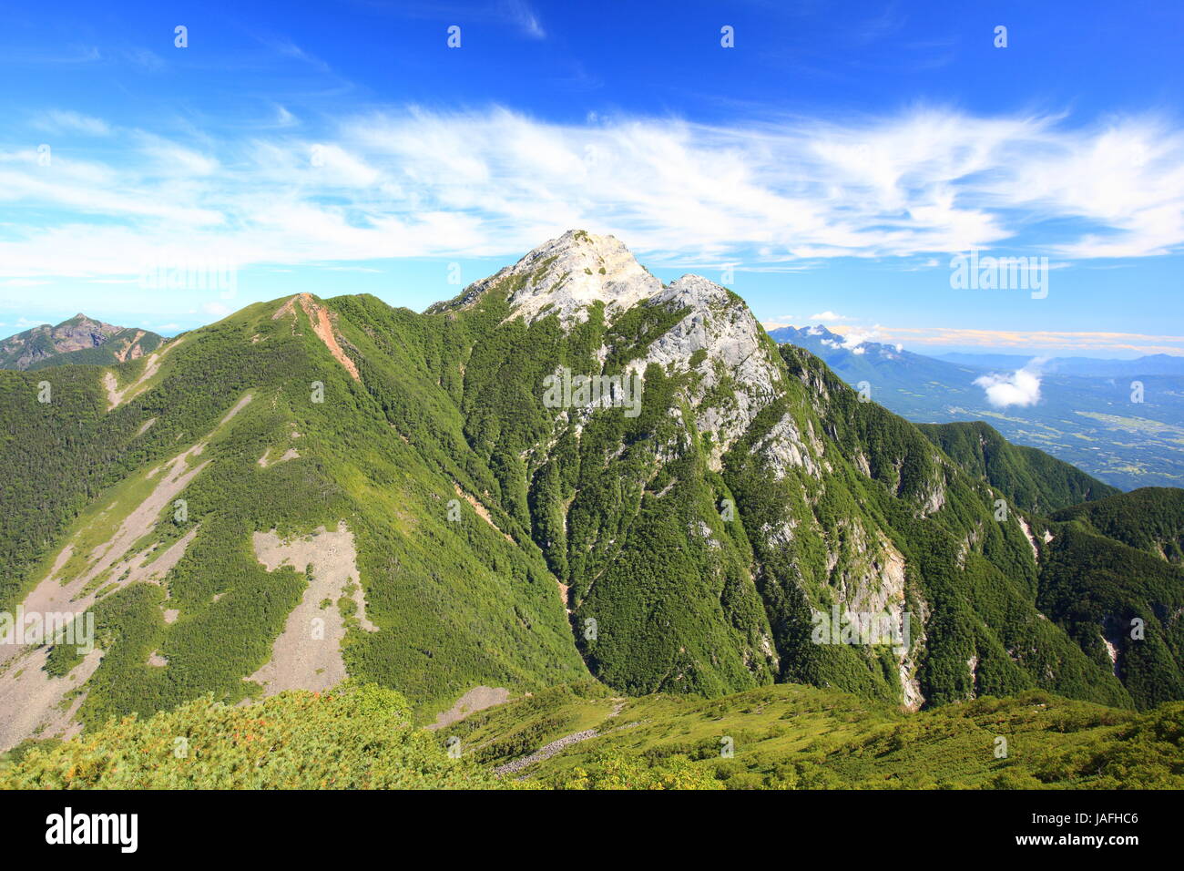 Giappone Alpi Mt. Kaikomagatake in estate, Yamanashi, Giappone Foto Stock