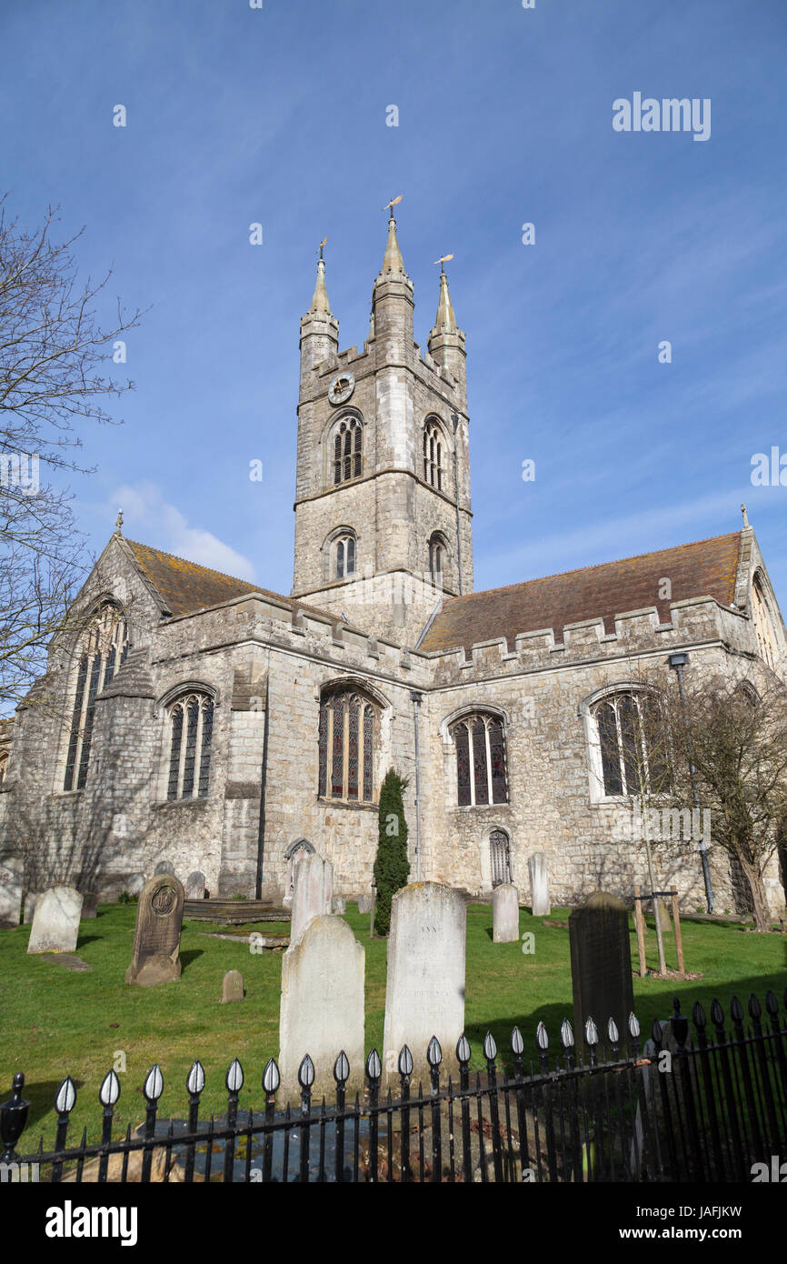 Santa Maria Vergine, Ashford Chiesa Parrocchiale, Ashford Town Center. Ashford, Kent, Regno Unito Foto Stock