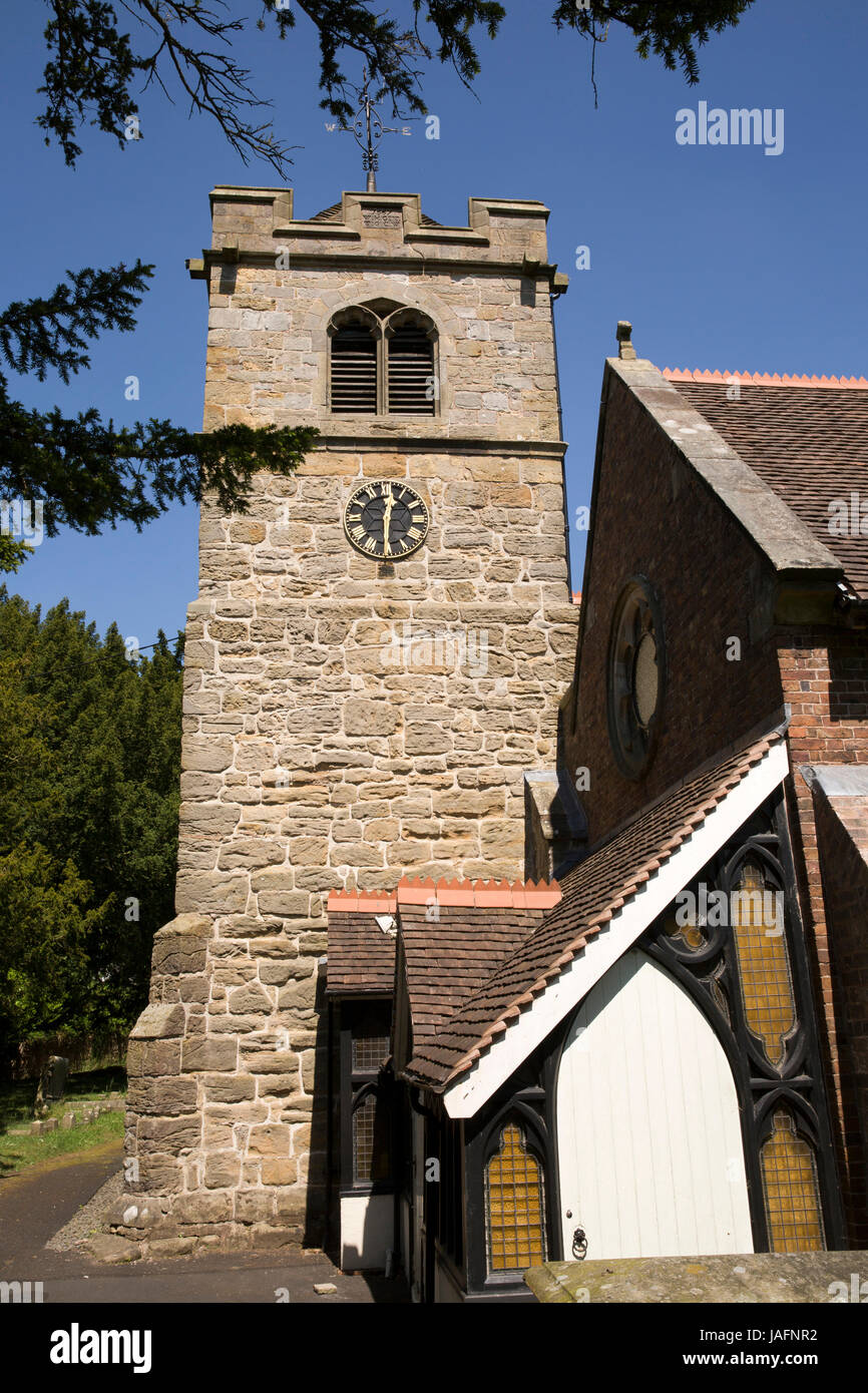 Regno Unito, Inghilterra, Shropshire, poco Wenlock, Church Lane, San Lorenzo Chiesa torre Foto Stock