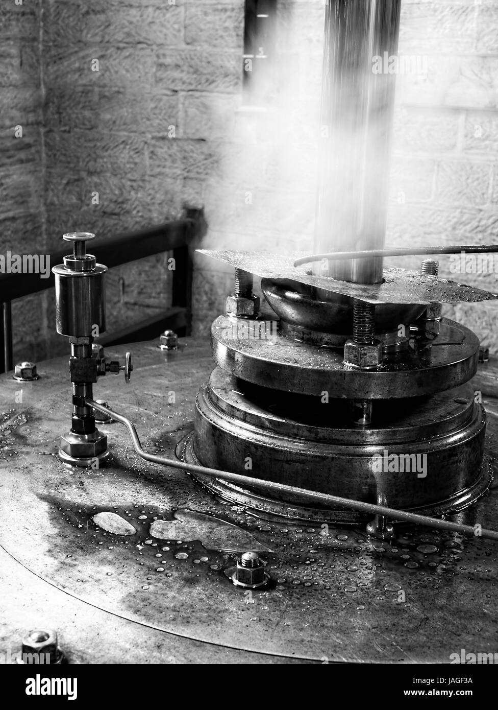 Pistone per la cottura a vapore sul fascio Watt-Type motore a Lea legno casa della pompa, Derbyshire, Regno Unito Foto Stock