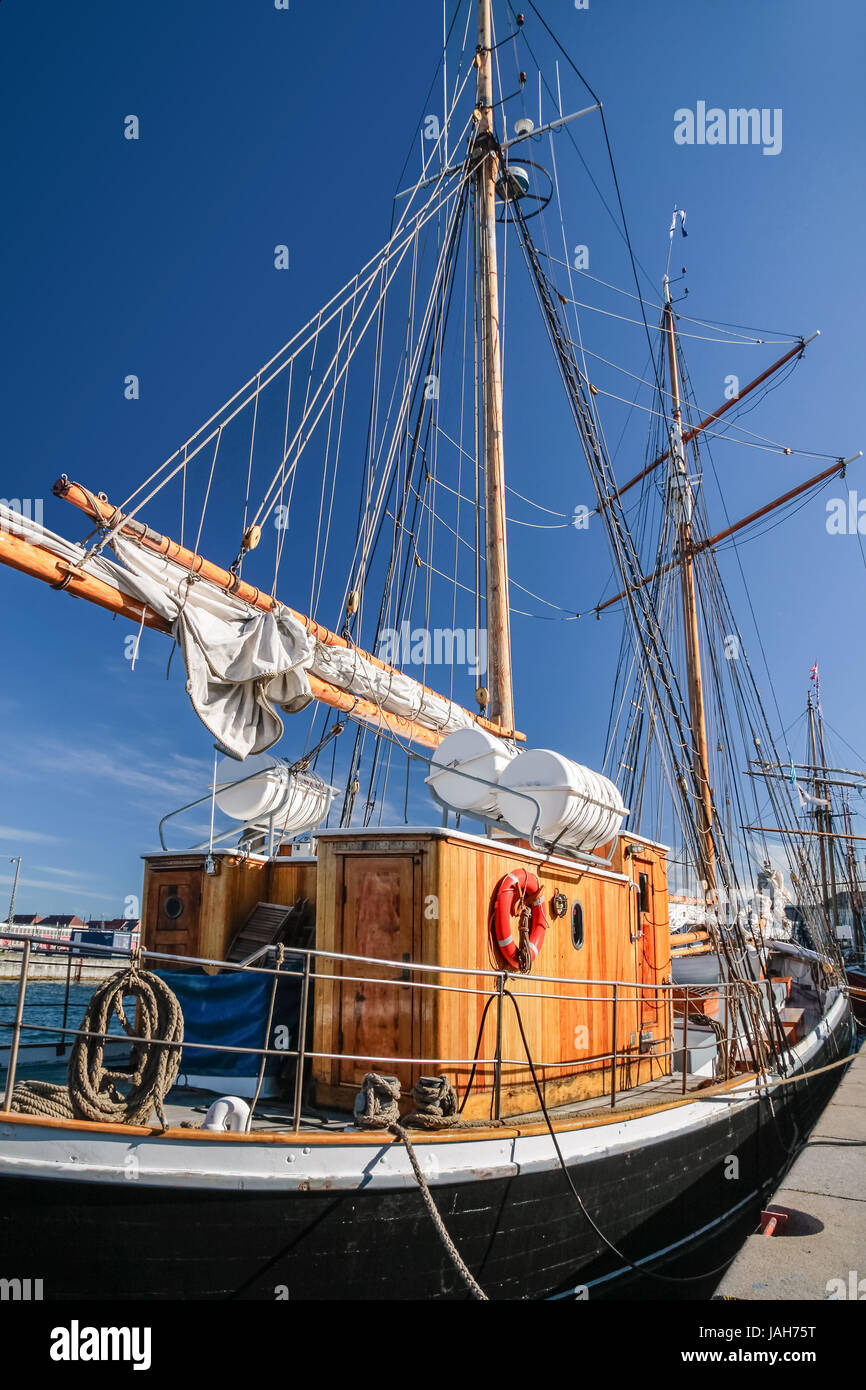 Großes, altes Segelschiff in Amaliehaven, Kopenhagen, Dänemark Foto Stock
