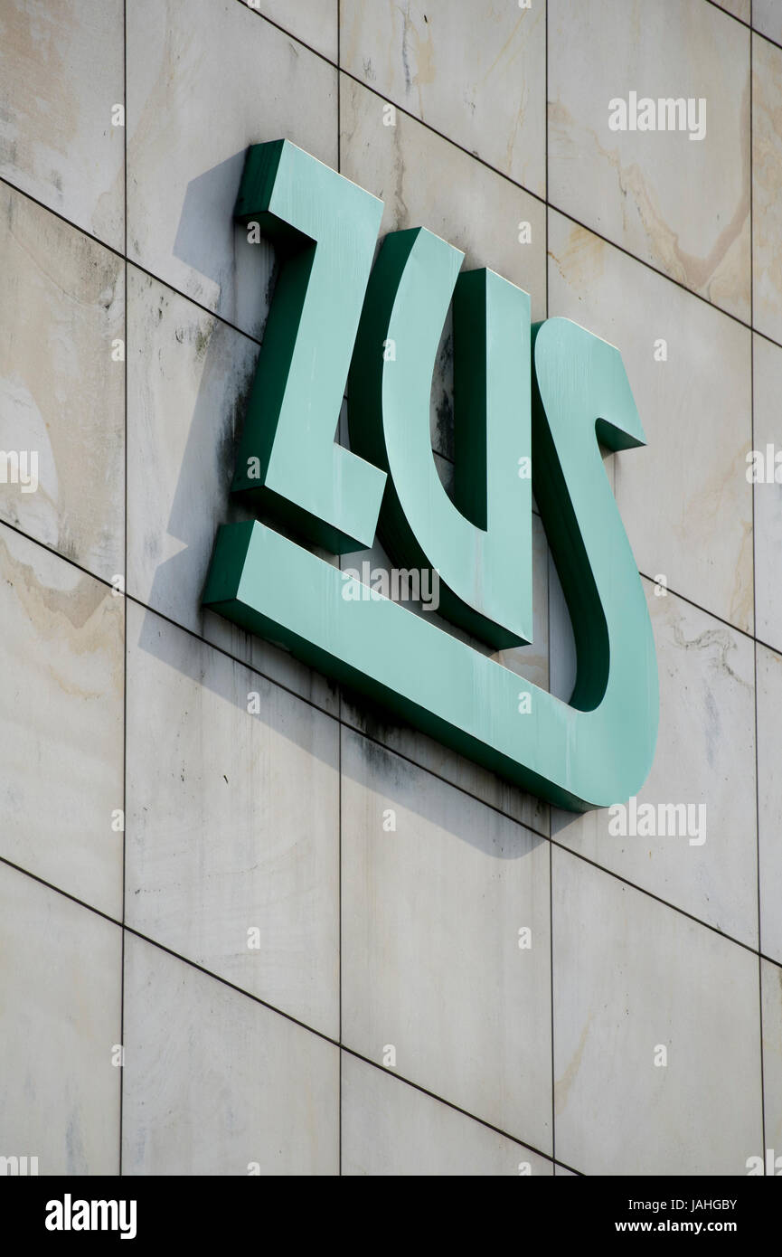 Le assicurazioni sociali istituzione (Zaklad Ubezpieczen Spolecznych ZUS) a Varsavia in Polonia © Wojciech Strozyk / Alamy Stock Photo Foto Stock