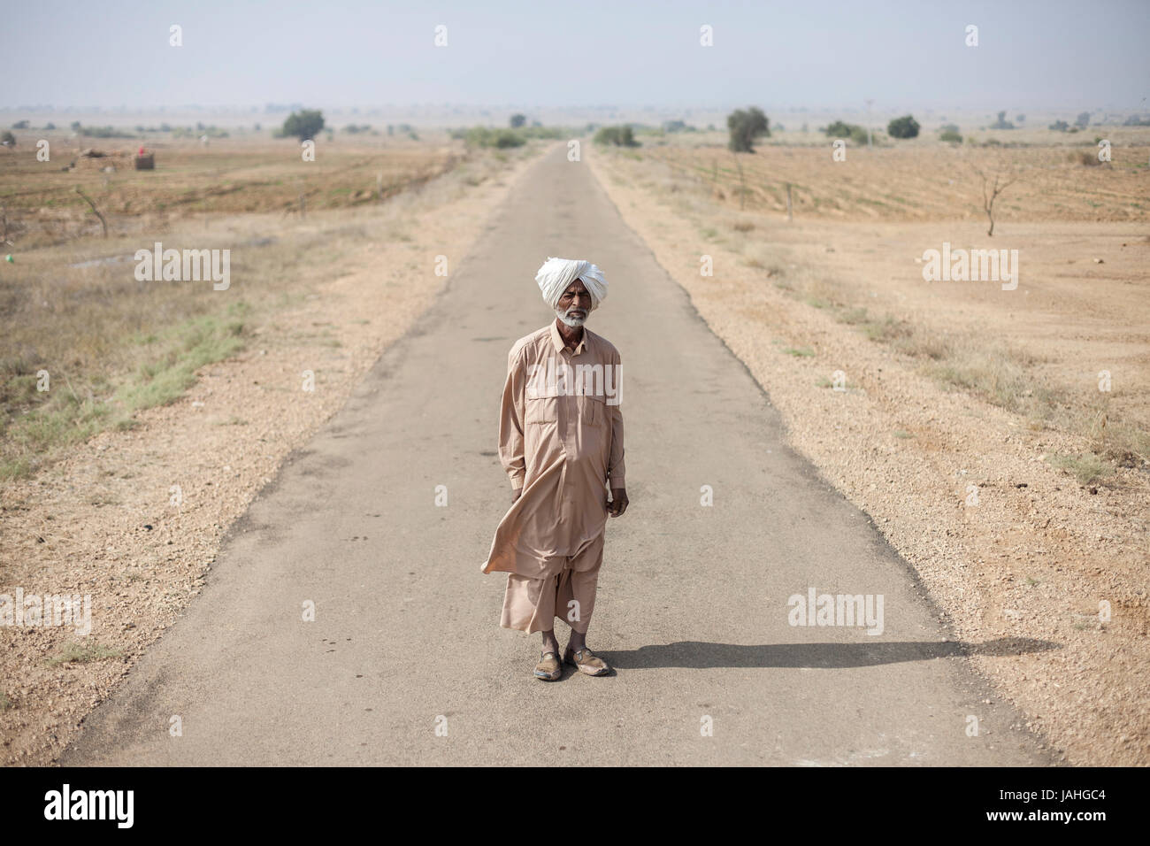 La vita nei villaggi nel deserto di Thar, Rajasthan, India Foto Stock