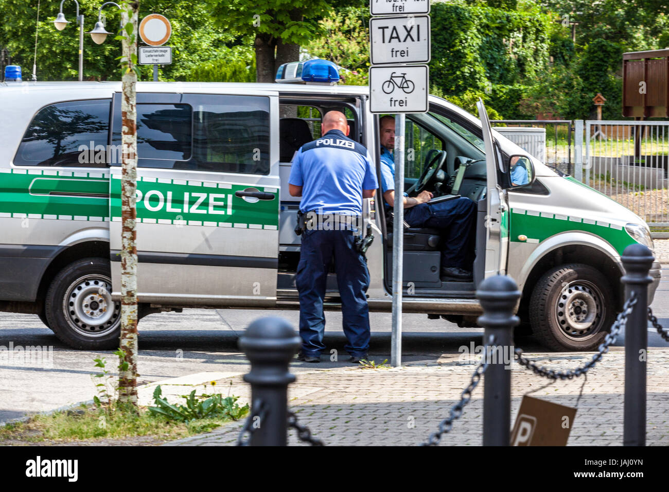 La polizia tedesca, poliziotto Dresda, Germania Foto Stock