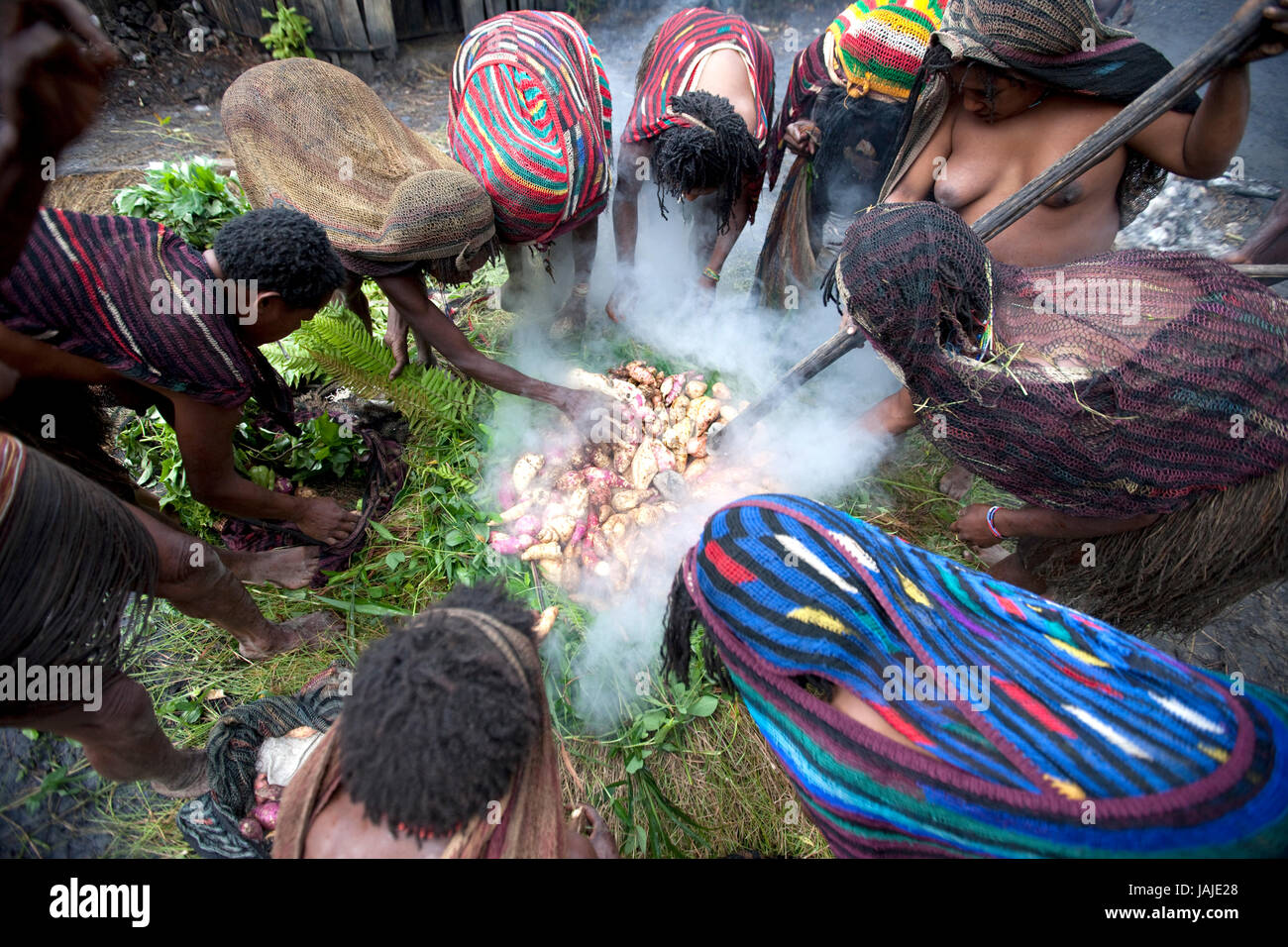 Dani tribù in Il Baliem Valley, Papua occidentale, in Indonesia, in Asia Foto Stock