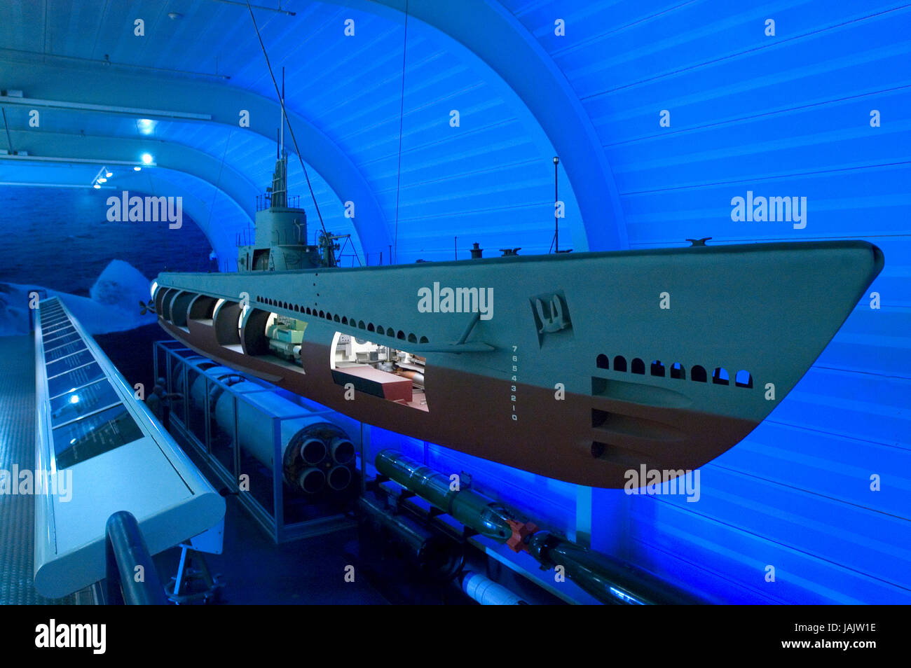 Una vista in spaccato di un sommergibile alla US Navy Sub Museum - Groton, CT Foto Stock