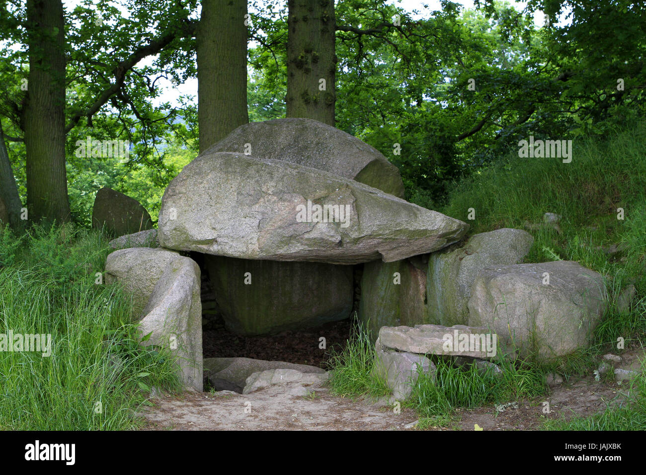 La germania,isola Rügen,tombe in pietra con Lancken-Granitz, Foto Stock