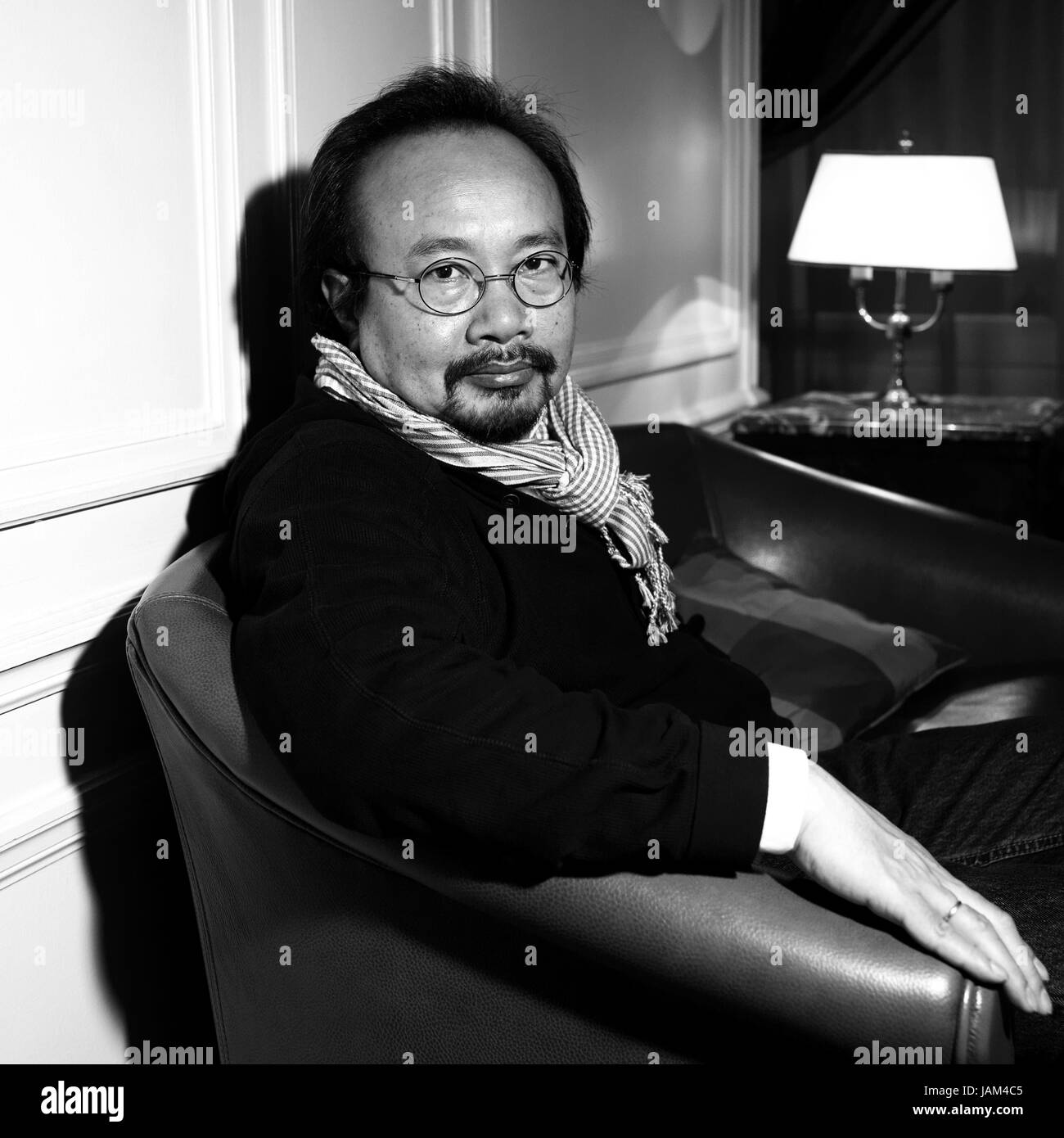 Rithy Panh, Franco-Cambodian cineast. Dicembre 23, 2011. Foto Damien Grenon Foto Stock