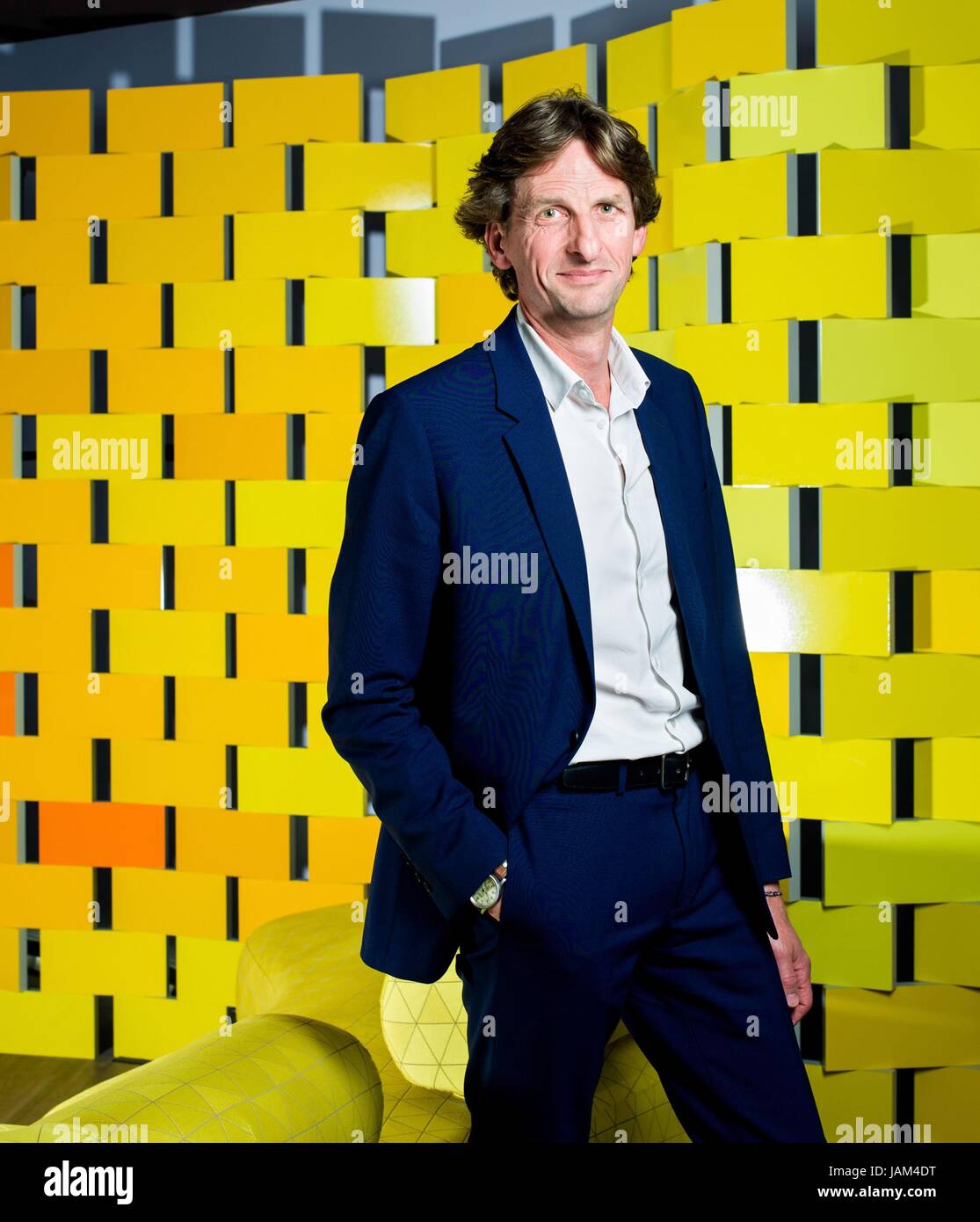 Bertrand Cizeau, direttore della comunicazione della banca francese gruppo BNP Paribas. Parigi, ottobre 2015 Foto Damien Grenon Foto Stock