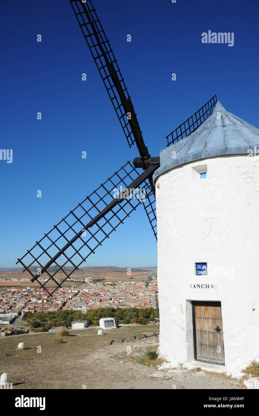 Spagna,windmill,provincia Toledo,Castiglia La Mancha Foto Stock