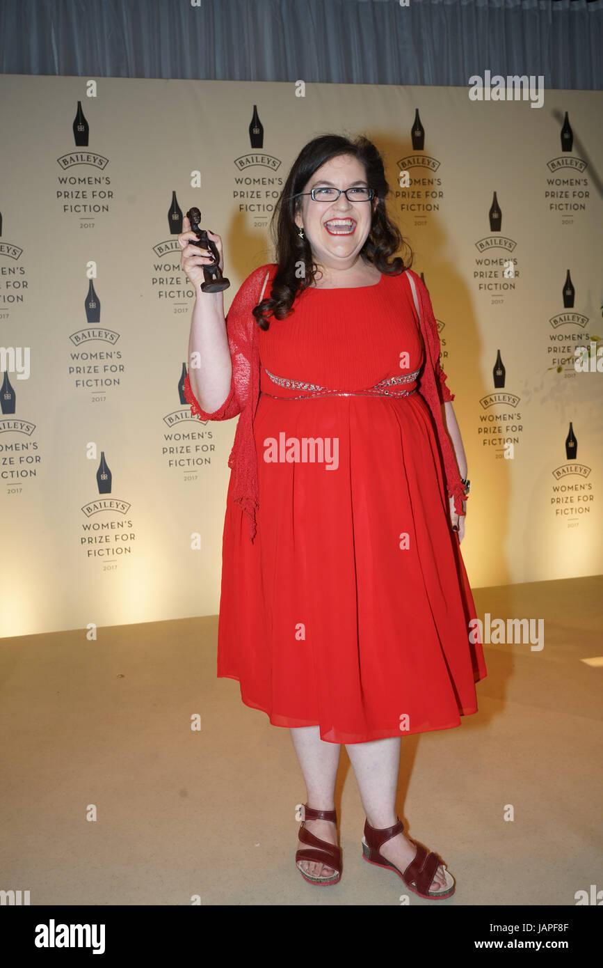 Londra, Regno Unito. Il 7 giugno, 2017. Naomi Alderman assiste un photocall e il vincitore del premio il Baileys per donne Fiction Awards 2017 presso la Royal Festival Hall, Southbank. tramite carta di credito: Vedere Li/Alamy Live News Foto Stock