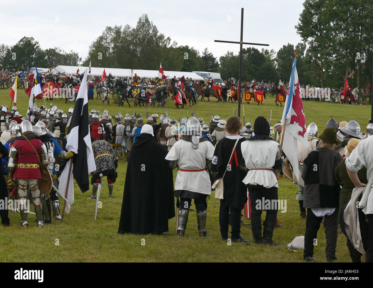 Battaglia di Grunwald. Scontro di cavalieri teutonici, polacco e lituano - teutonico di Monaco con una croce sul campo di battaglia. Foto Stock