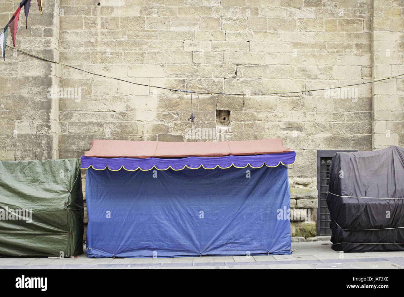 Cabine di commercio chiusa in corrispondenza di parti e di celebrazione, di commercio e di costruzione Foto Stock