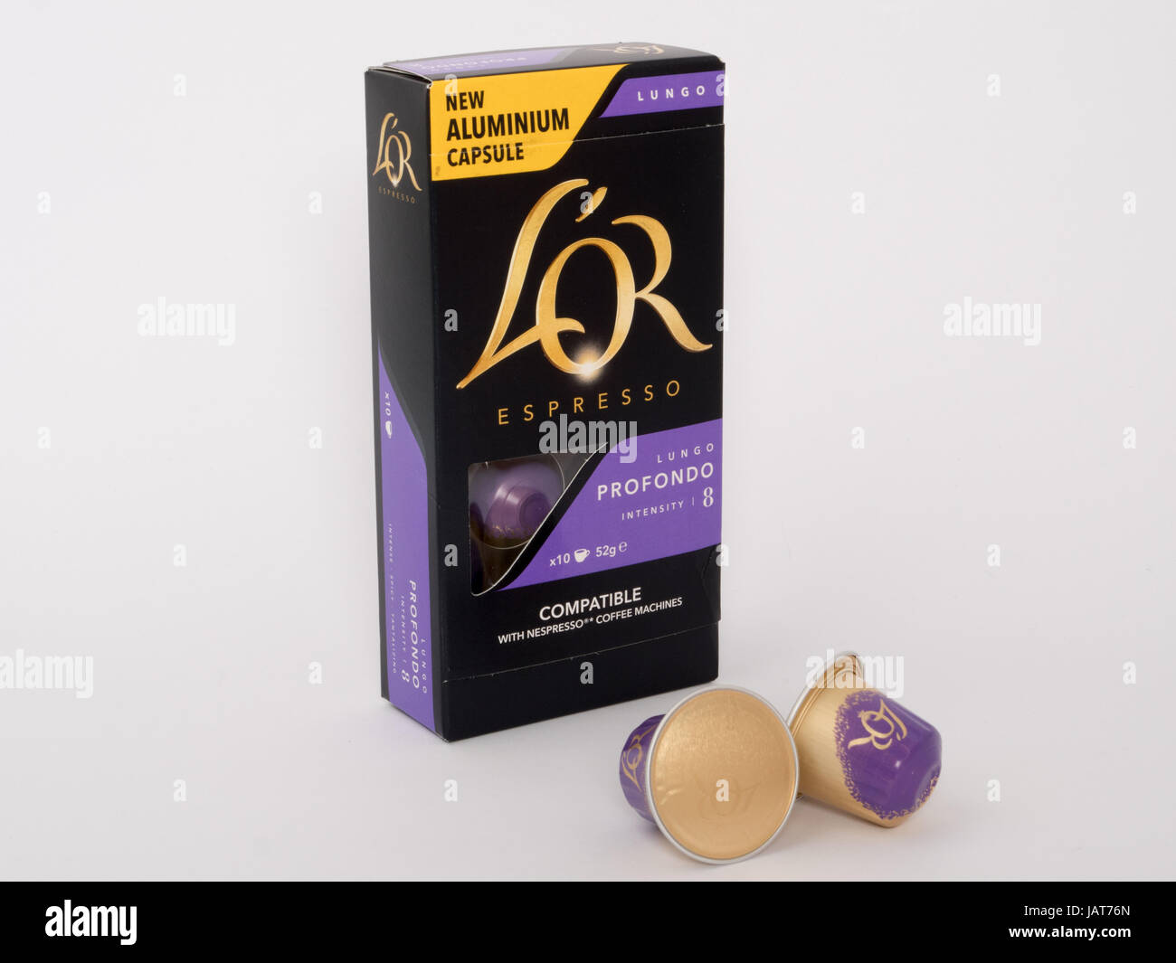Nuovo L'o caffè Espresso capsule da Douwe Egberts. Le cialde di caffè sono realizzati in alluminio che li rende riciclabili e la riduzione dei rifiuti. Foto Stock