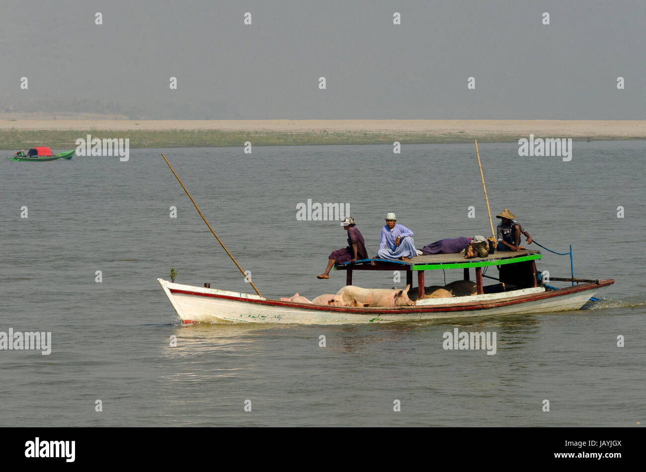 Barca, Fiume Ayeyarwady, Mandalay Myanmar Foto Stock