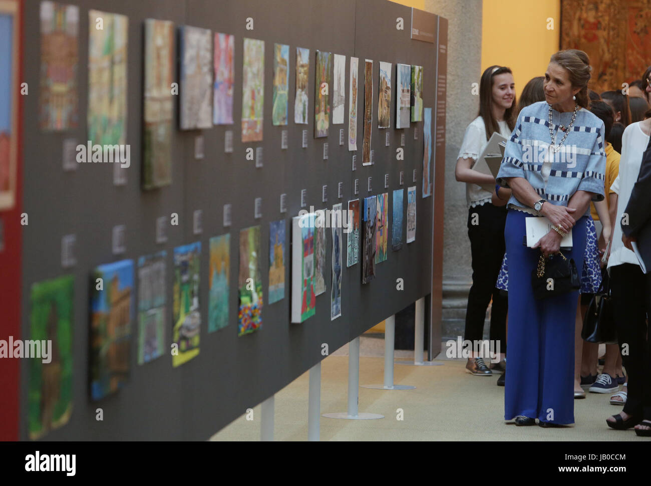 La Infanta Elena di Spagna durante la ventiseiesima edizione della '' Infantile e Giovanile concorso di pittura '' a Madrid giovedì 8 giugno 2017 Foto Stock