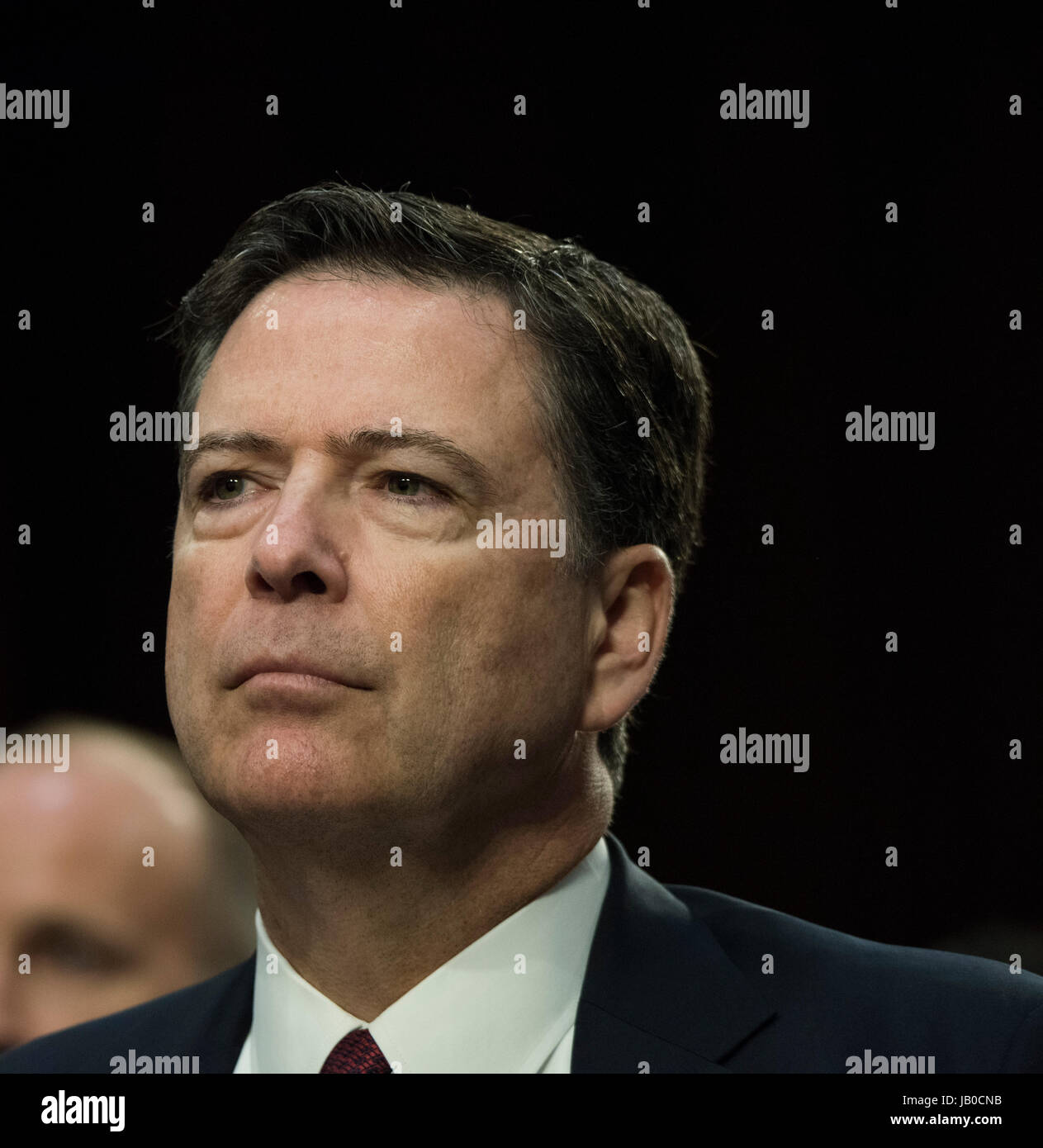 Washington DC,giugno 8,2017, USA: James Comey, ex direttore del FBI, testimonia prima di un Senato Intelligence Comitato circa il suo incontro con il presidente Donald Trump J alla Casa Bianca. Comey ha parlato del suo incontro con il Trump riguardanti Michael Flynn. Patsy Lynch/MediaPunch Foto Stock