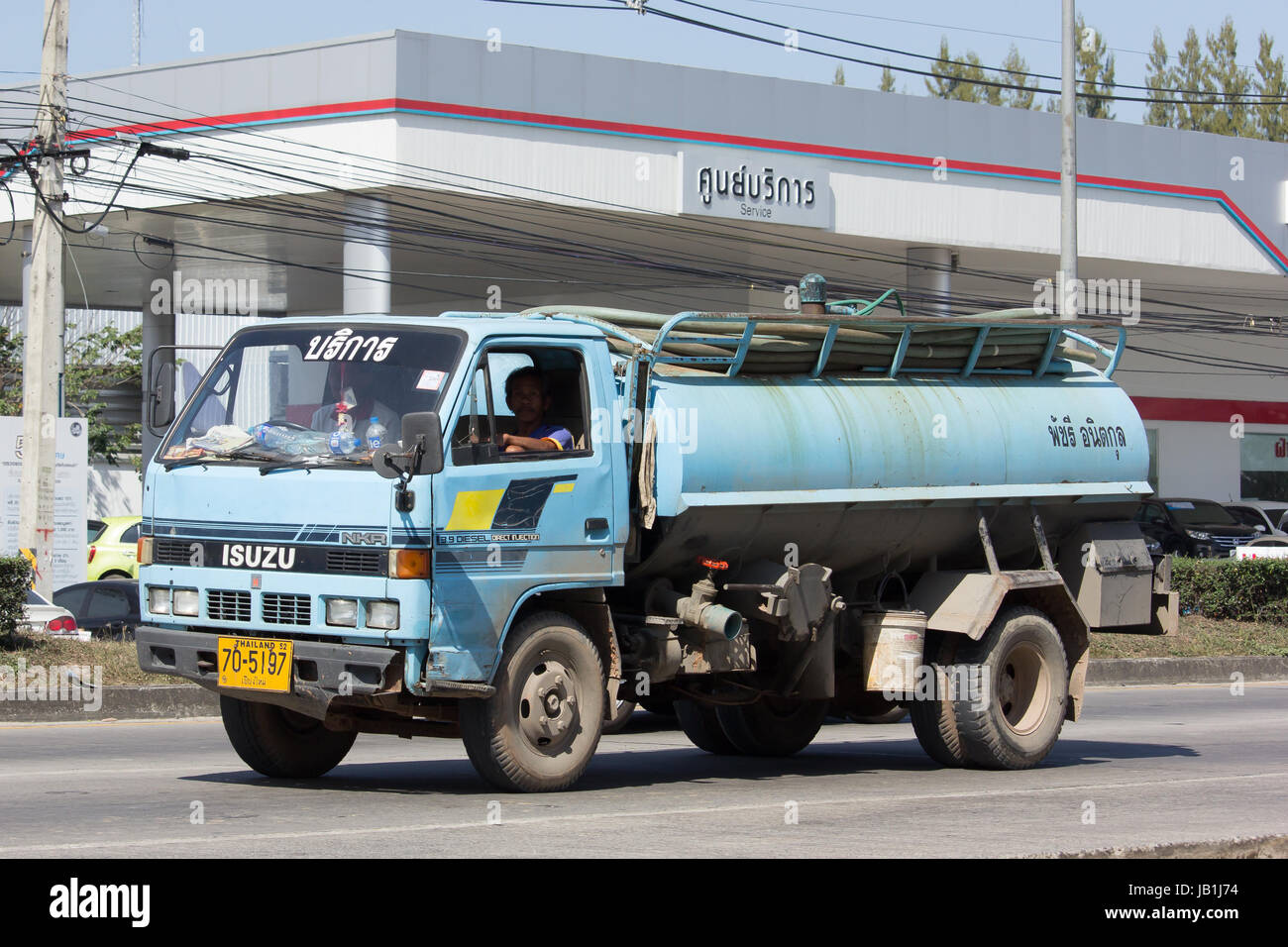 CHIANG MAI, Thailandia - gennaio 24 2017: Privato di liquami carrello. Foto di road no.121 circa 8 km dal centro cittadino di Chiangmai, Thailandia. Foto Stock
