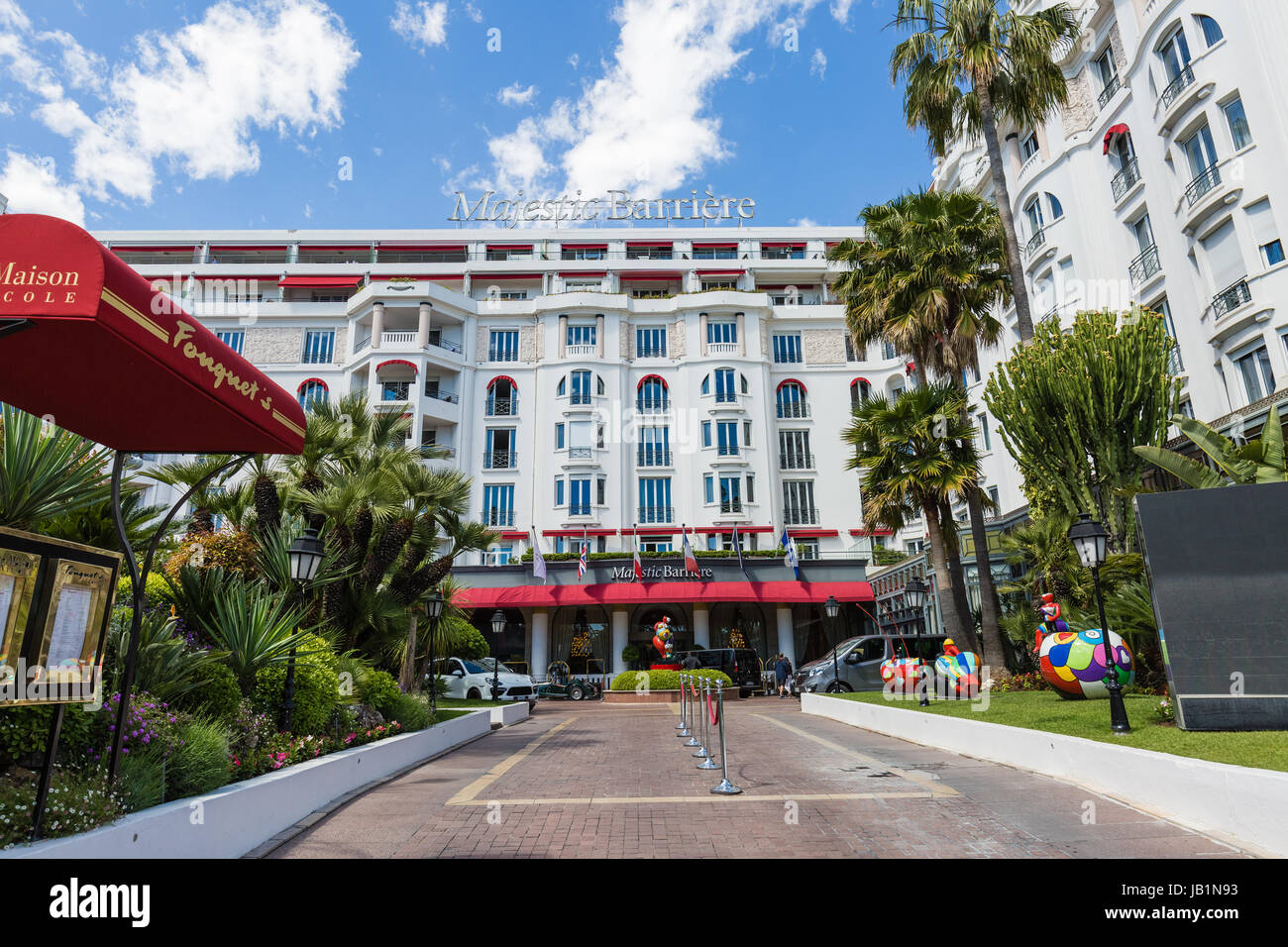 Majestic Barrière Hotel sulla Croisette a Cannes, Côte d'Azur, in Francia meridionale, Francia, Europa PublicGround Foto Stock
