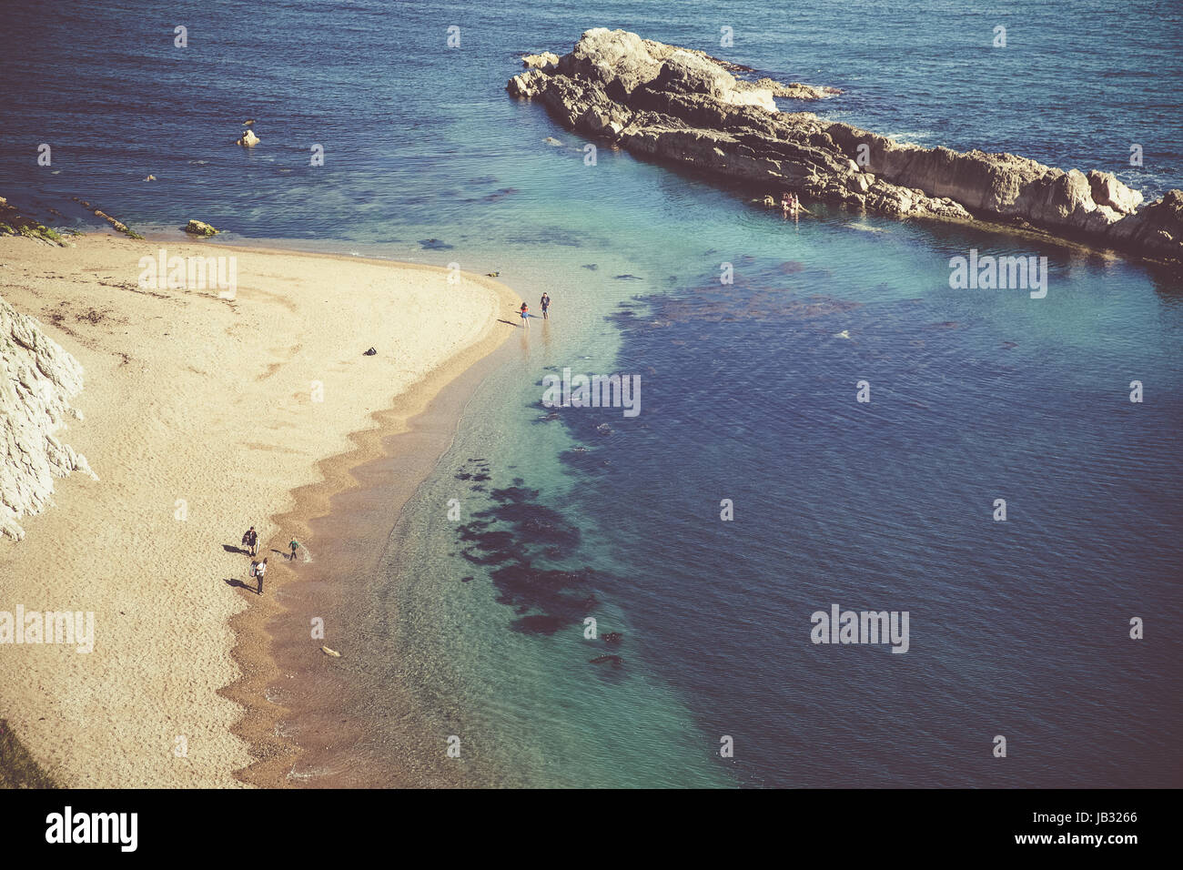 Bellissima spiaggia nascosta su Jurassic Coast di Dorset, Regno Unito - Britiish estate destinazione di vacanza Foto Stock