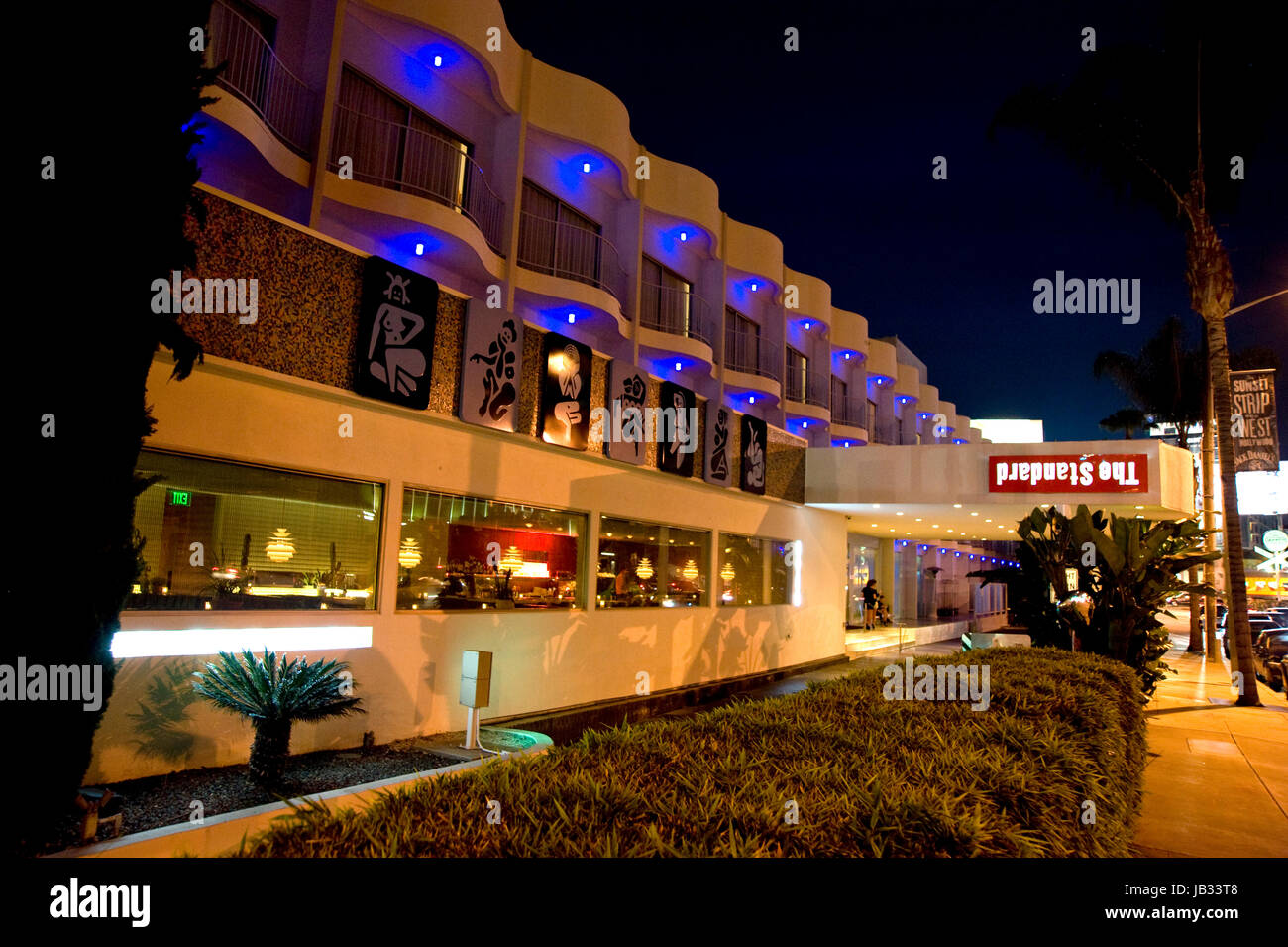 L'Hotel Standard di notte sul Sunset Strip di Los Angeles, CA Foto Stock