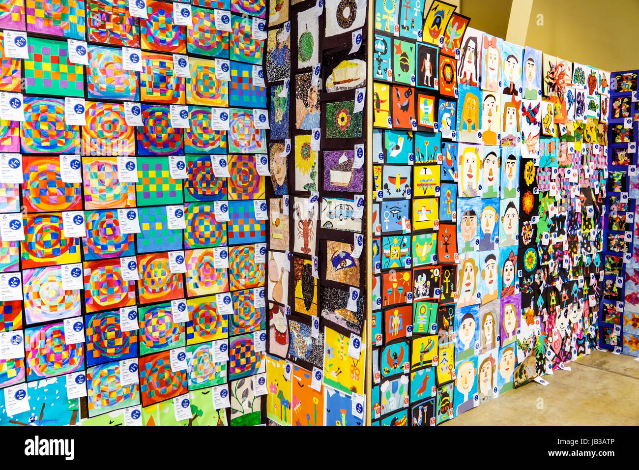 Miami Florida,Tamiami Park,Miami-Dade County Youth Fair & Exposition,County fair,arte,mostra collezione scuola elementare,collage,disegni, Foto Stock