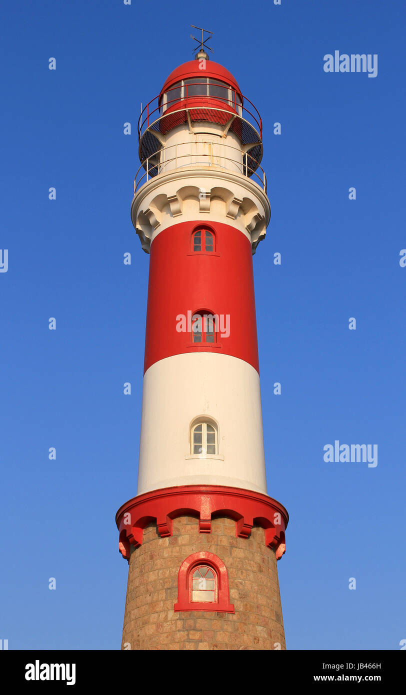 Il famoso faro di Swakopmund, un stile germam città coloniale sulla costa atlantica del nord ovest della Namibia Foto Stock