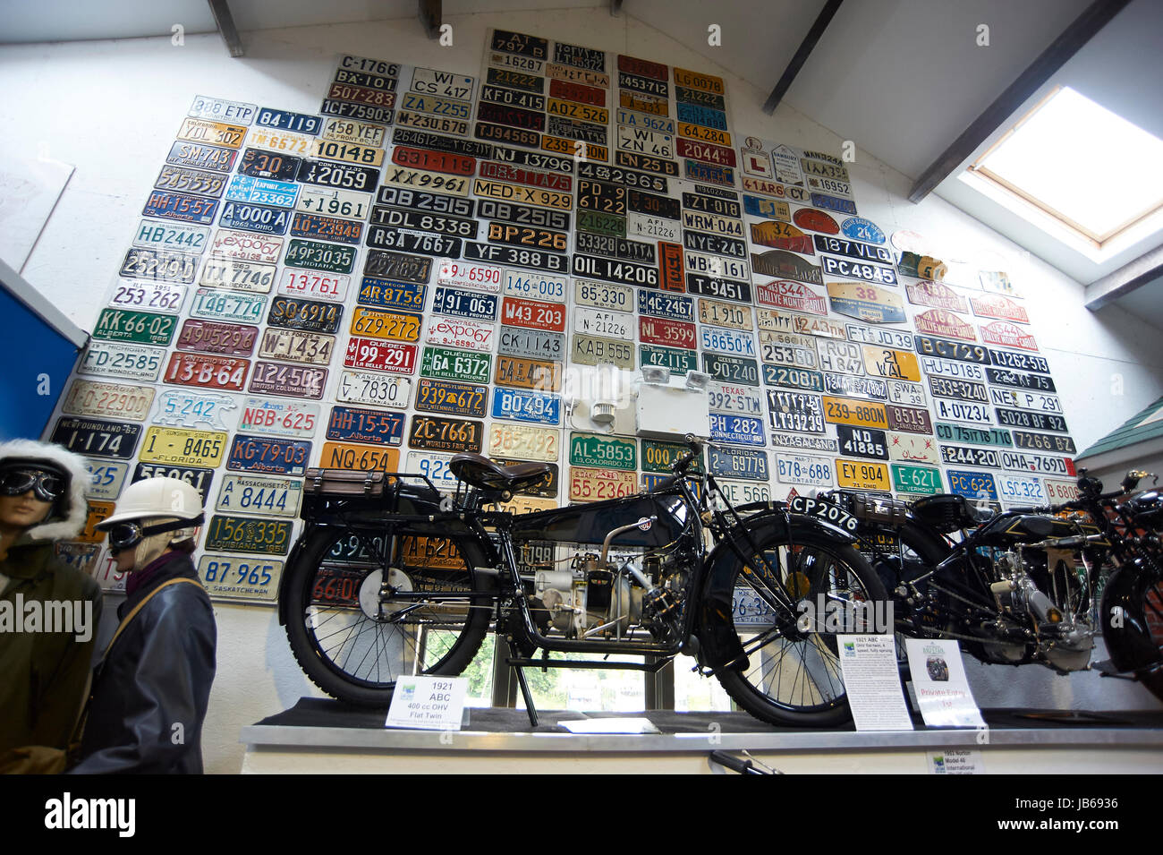 Un display di targhe di veicoli Foto Stock