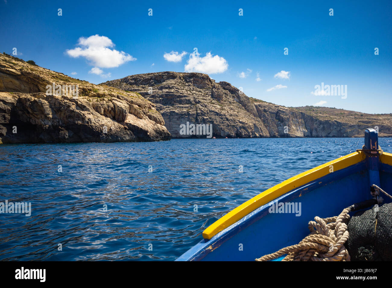 Scogliere in grotta blu area in Malta, l'Europa. Foto Stock