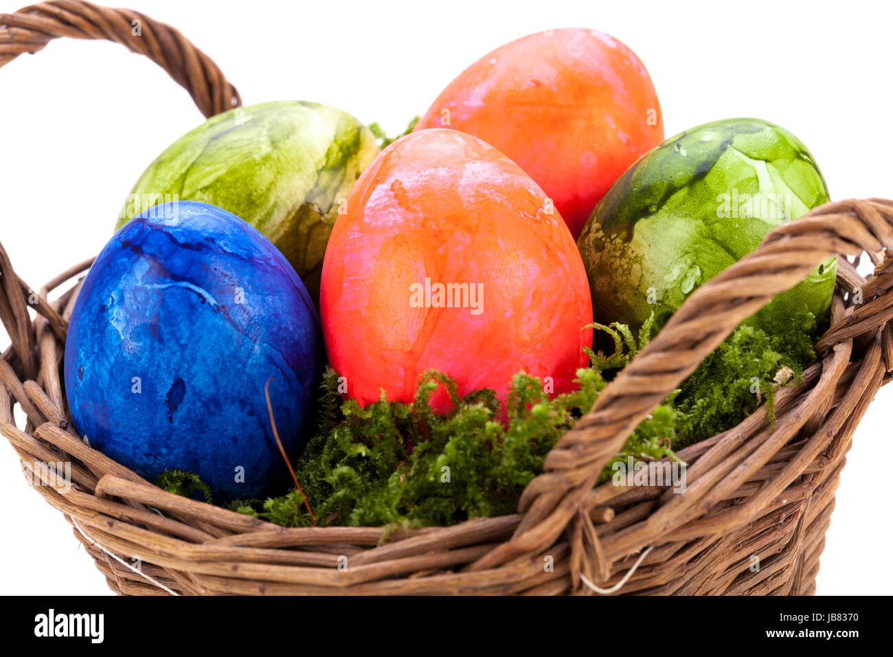 Kleine bunte bemalte eier mit punkten ostern dekoration objekte festlich Foto Stock