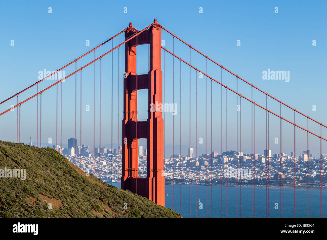 Una vista del Golden Gate Bridge dalla batteria Spencer a Marin Foto Stock