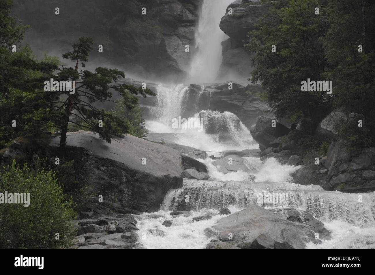 La cascata di Noasca / PIEMONTE Foto stock - Alamy