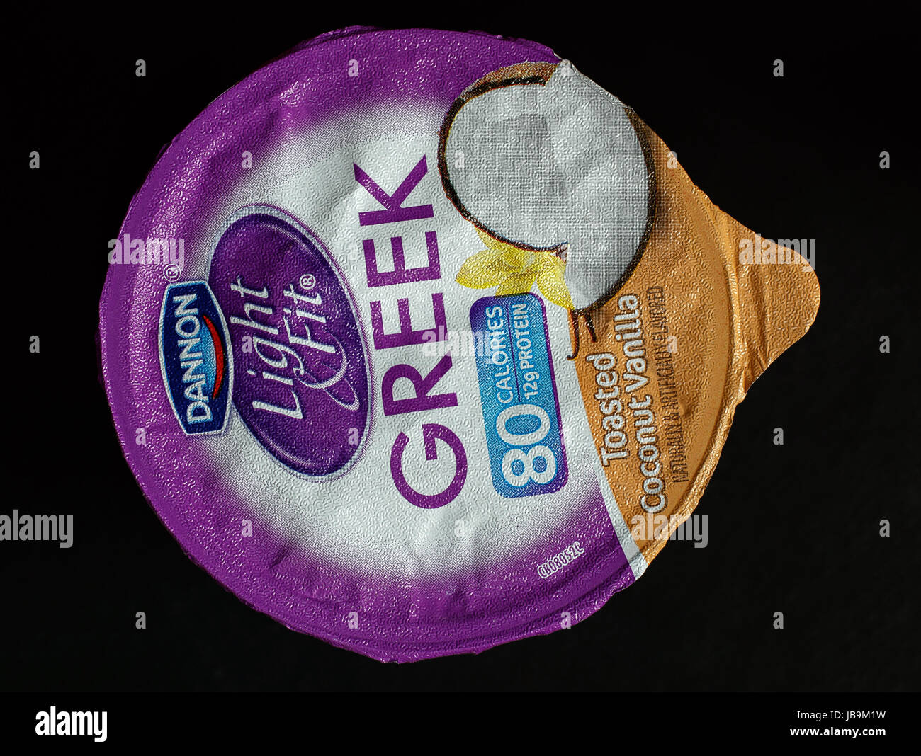 Il Cocco tostato yogurt alla vaniglia da Dannon. Foto Stock