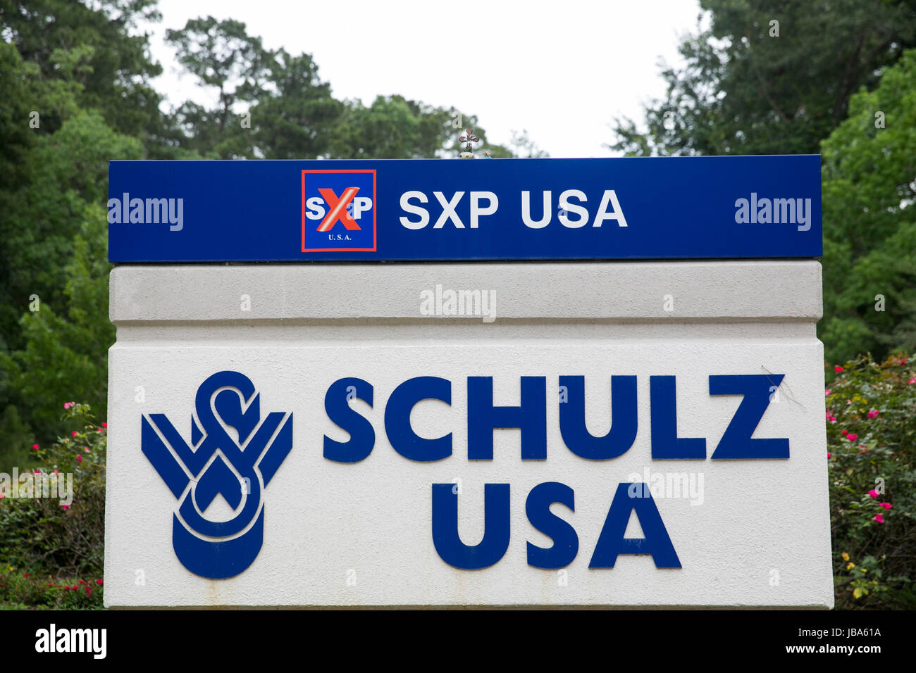 Un segno del logo al di fuori di una struttura occupata da Schulz USA a Houston, in Texas, il 28 maggio 2017. Foto Stock