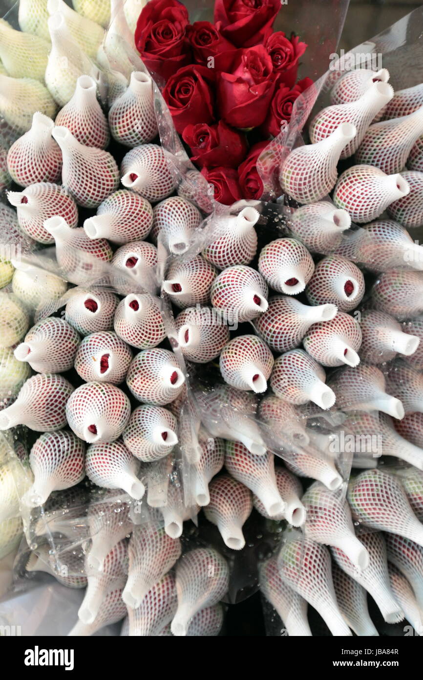 Blumen auf dem Pak Khlong Markt von Bangkok der Hauptstadt von tailandia in Suedostasien. Foto Stock