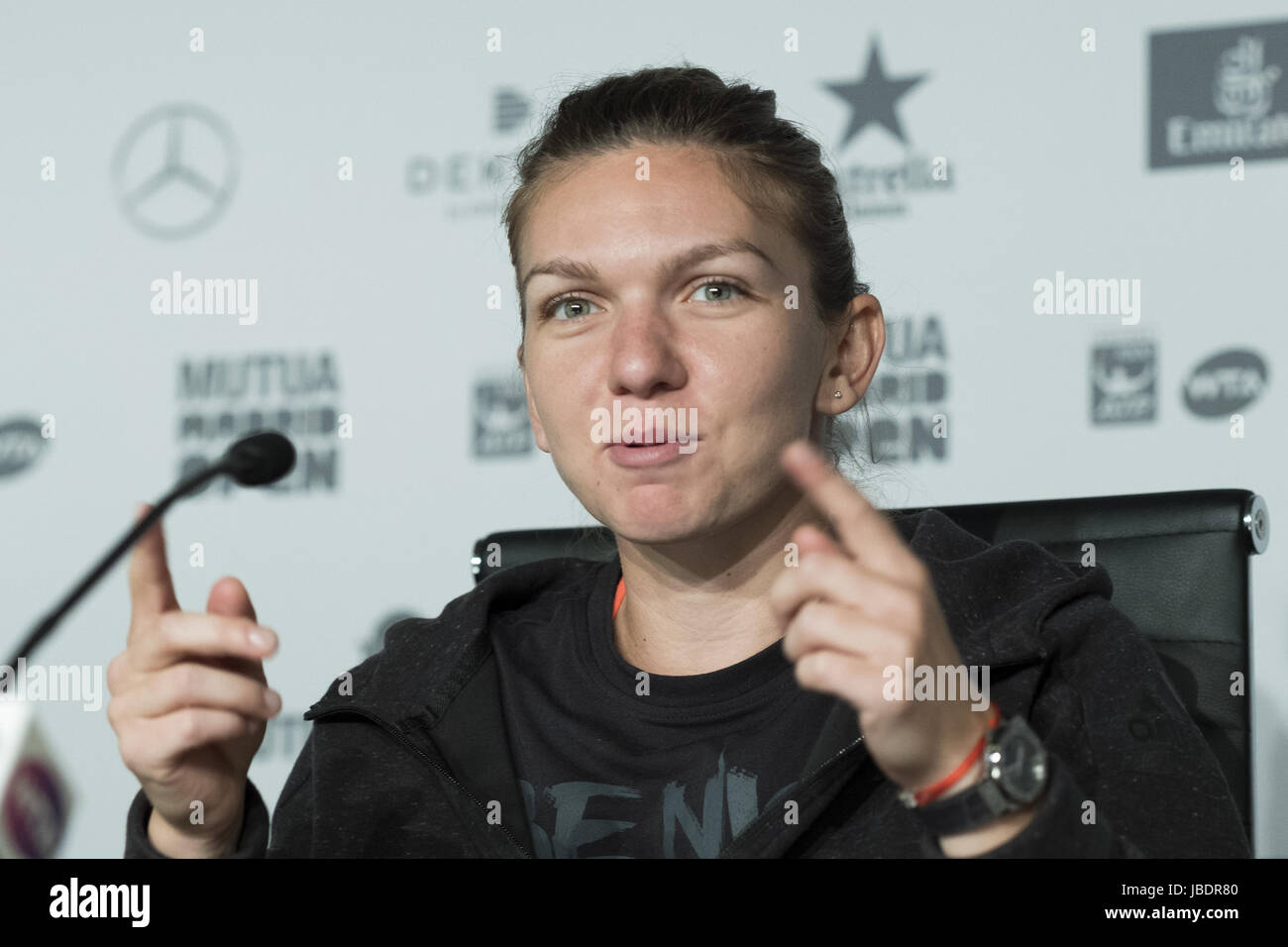 Simona Halep partecipa a una conferenza stampa durante il giorno sei della Mutua Madrid Open tennis presso la Caja magica con: Simona Halep dove: Madrid, Spagna Quando: 11 maggio 2017 Credit: Oscar Gonzalez/WENN.com Foto Stock
