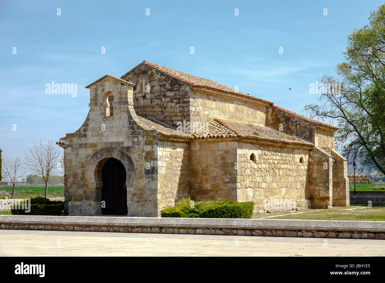Chiesa di San Juan Bautista, Banos de Cerrato, Palencia, Spagna. Settimo secolo dichiarato monumento nazionale Foto Stock