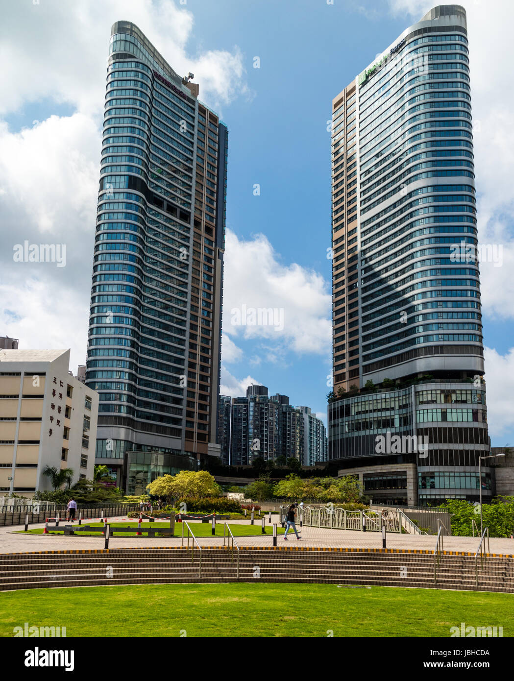 Il Crowne Plaza e Holiday Inn Express in Tseung Kwan O distretto, Hong Kong Foto Stock