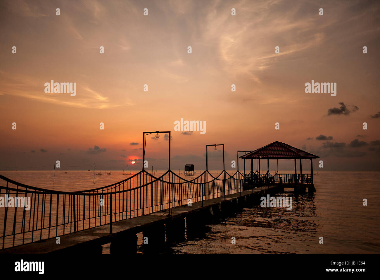 Sunrise Ham Ninh villaggio di pescatori nell'isola di Phu Quoc del Viet Nam Foto Stock