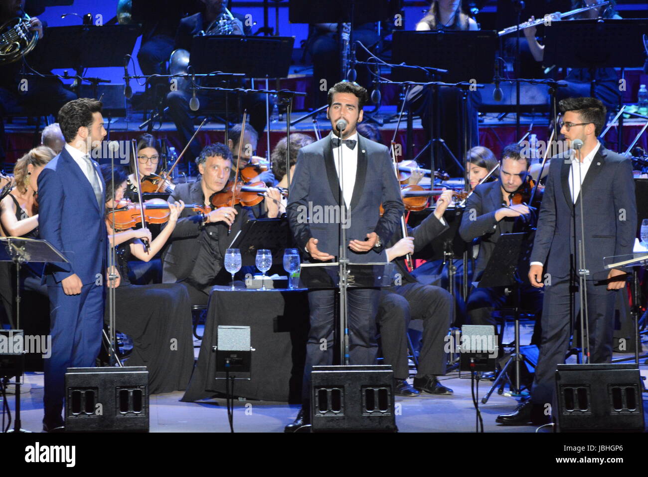 Napoli, Italia. 10rd, giugno 2017. il volo di eseguire per la "notte magica - un omaggio ai tre tenori" a etes arena flegrea, Napoli, Italia credito: mariano montella/Pacific Foto Stock