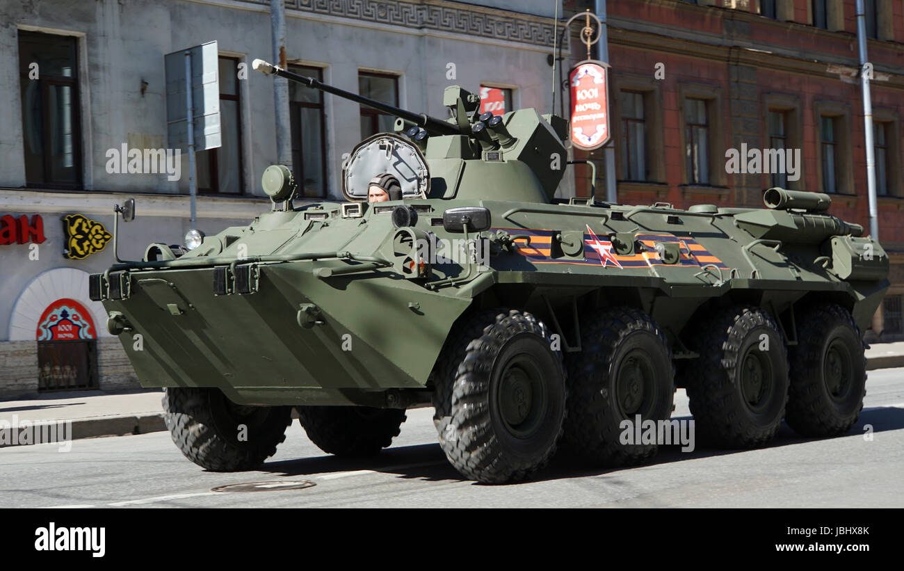 San Pietroburgo, Russia - 9 Maggio 2017. Celebrazione del giorno della vittoria: Pistola semovente, SPG Foto Stock