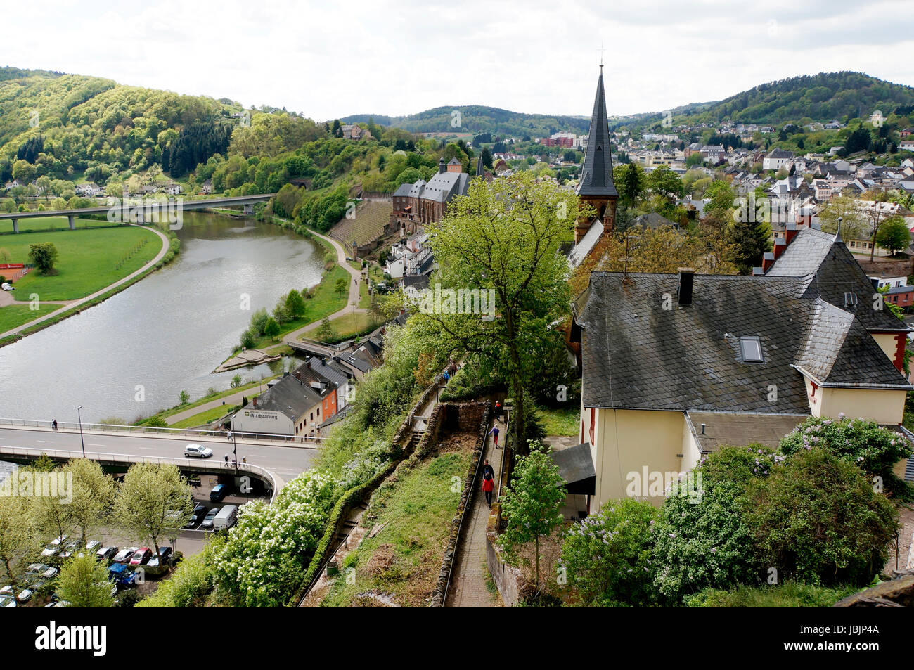 Blick von der Saarburg auf die Stadt, Renania-Palatinato, Deutschland Foto Stock