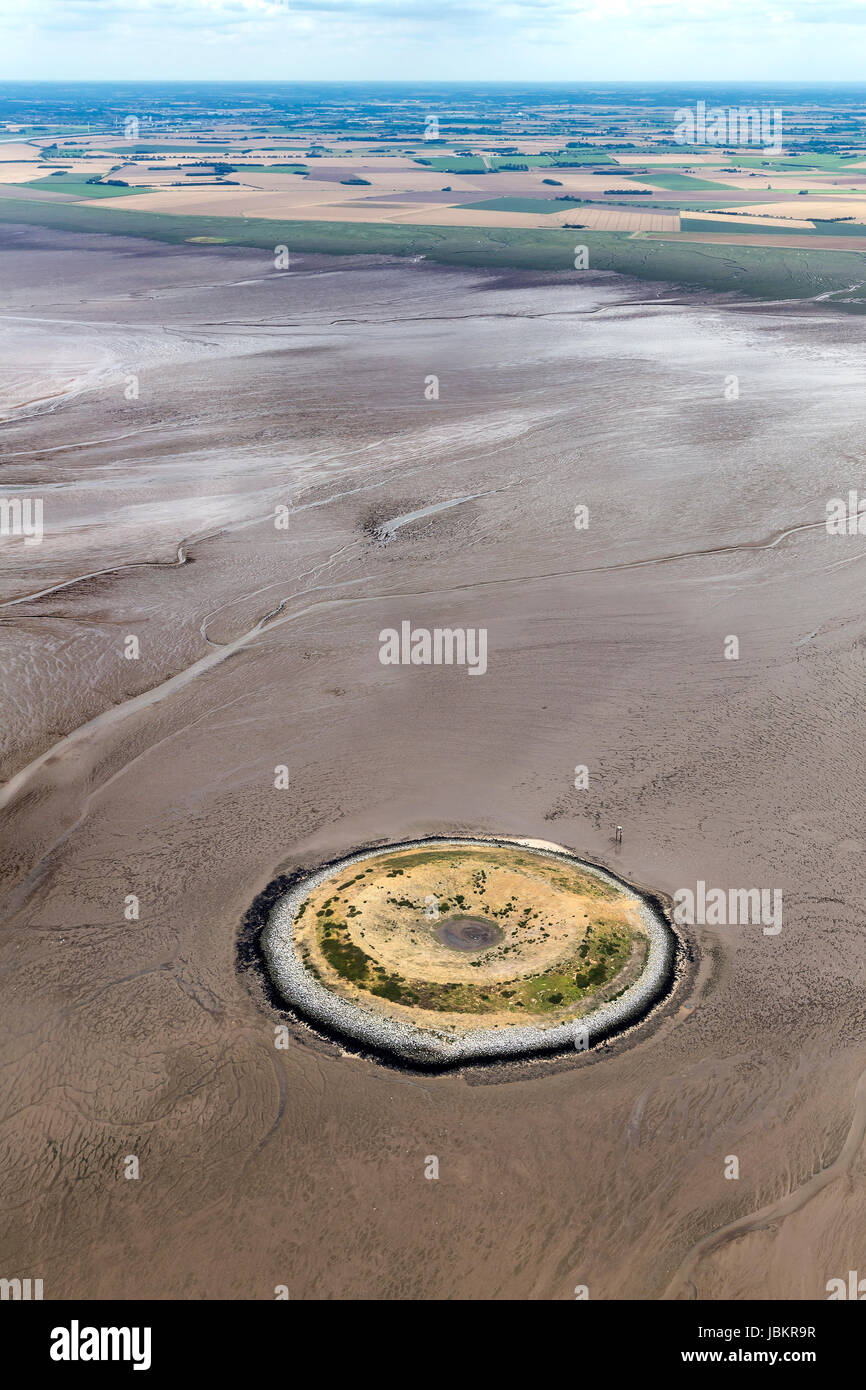 Versione di prova esterno banca. Costruito negli anni settanta come uno studio di fattibilità in acqua deposito poi abbandonato. Ora è un mare di allevamento per colonie di uccelli di mare. Foto Stock