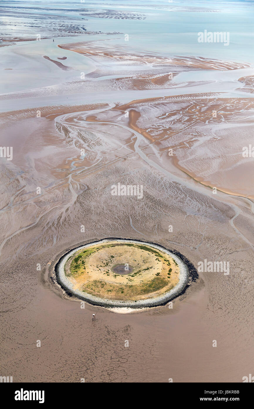 Versione di prova esterno banca. Costruito negli anni settanta come uno studio di fattibilità in acqua deposito poi abbandonato. Ora è un mare di allevamento per colonie di uccelli di mare. Foto Stock
