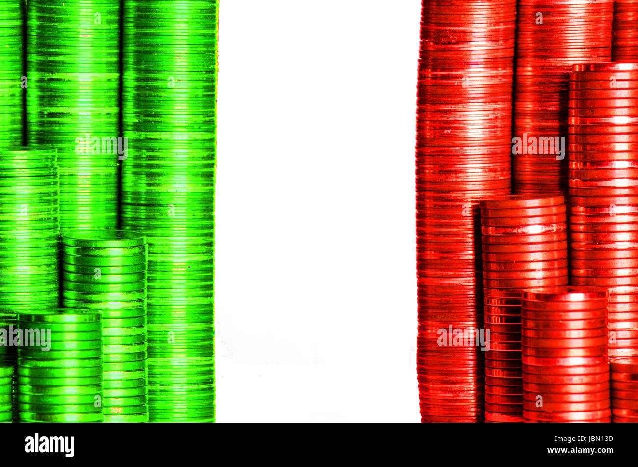 Denaro italiano bandiera costruito da pile di monete Foto Stock