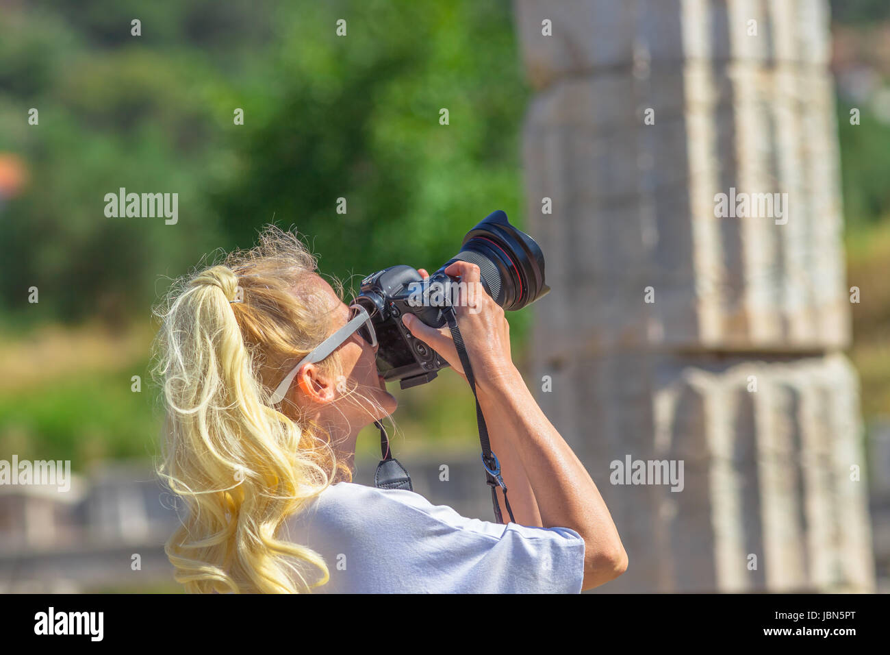 Donna fotografo in Grecia Foto Stock