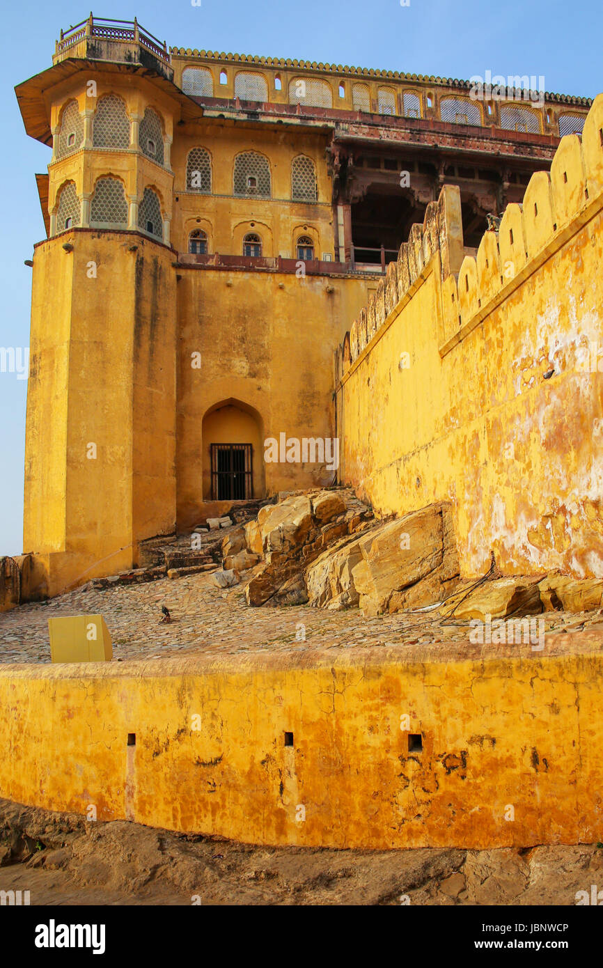 Forte Amber vicino a Jaipur, Rajasthan, India. Forte Amber è la principale attrazione turistica nella zona di Jaipur. Foto Stock